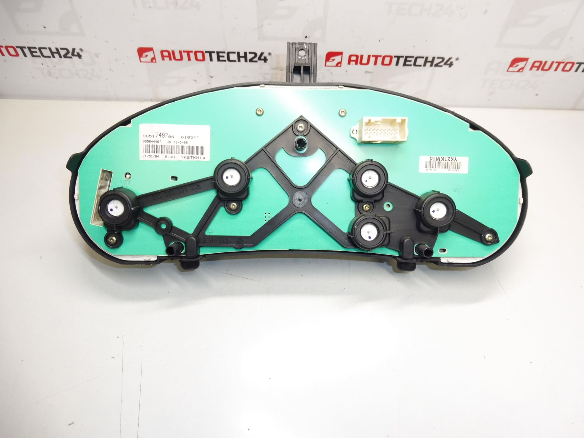 Tahometar Peugeot 206 9651740780 61056LT - Slika 2