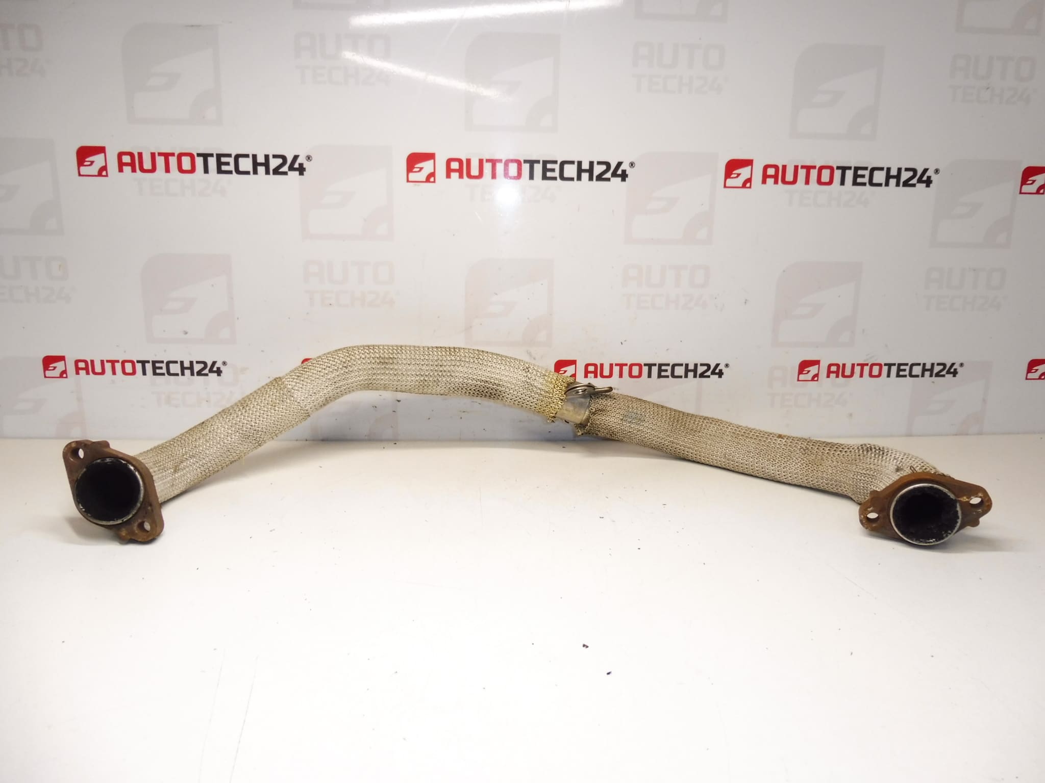 Cijev za recirkulaciju ispušnih plinova za Citroën/Peugeot 2.2 HDi 125 kW 9661897380 1618T4 - Slika 2