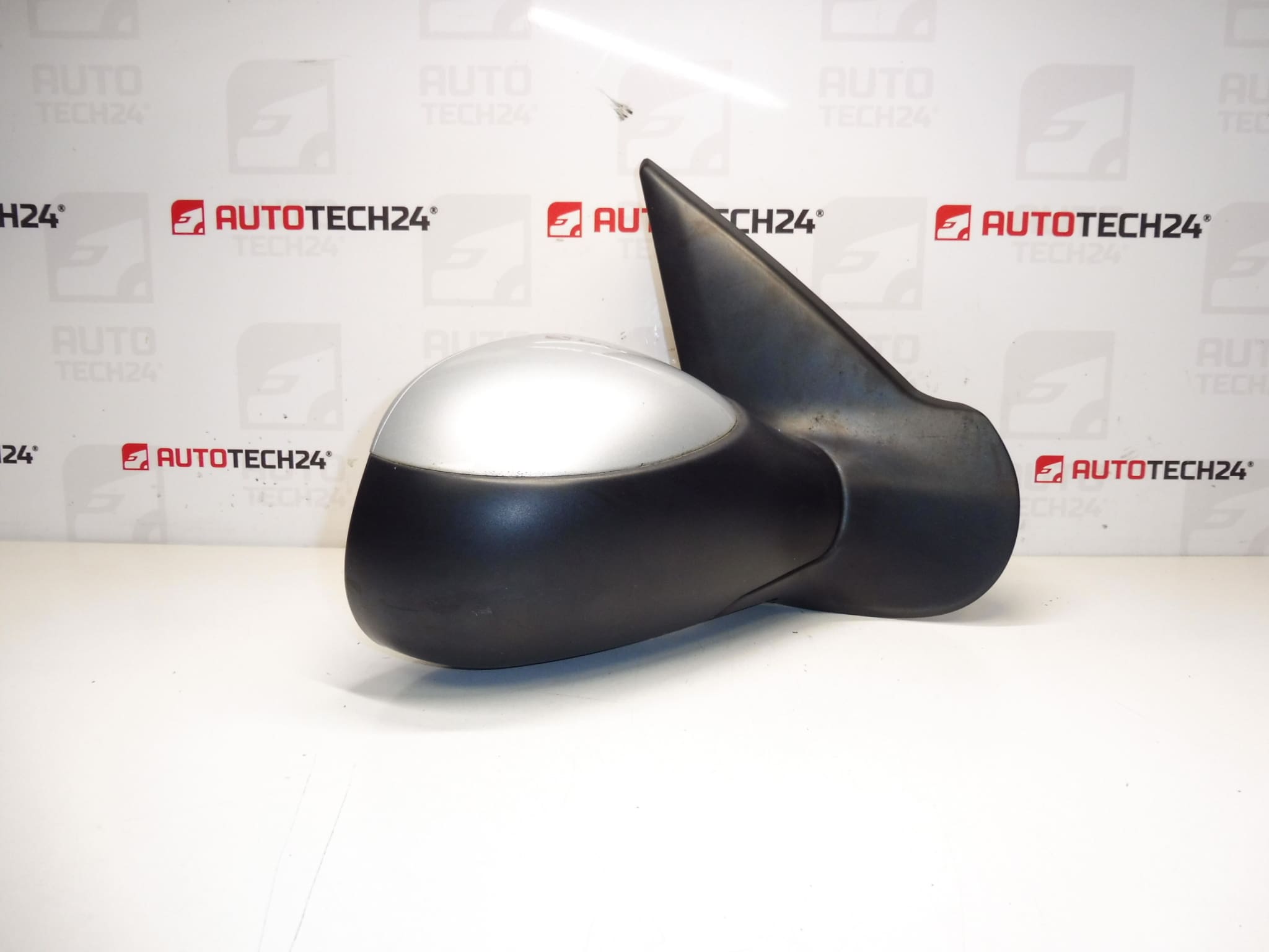 Desni električni retrovizor EZRC Peugeot 206 CC 8149JW