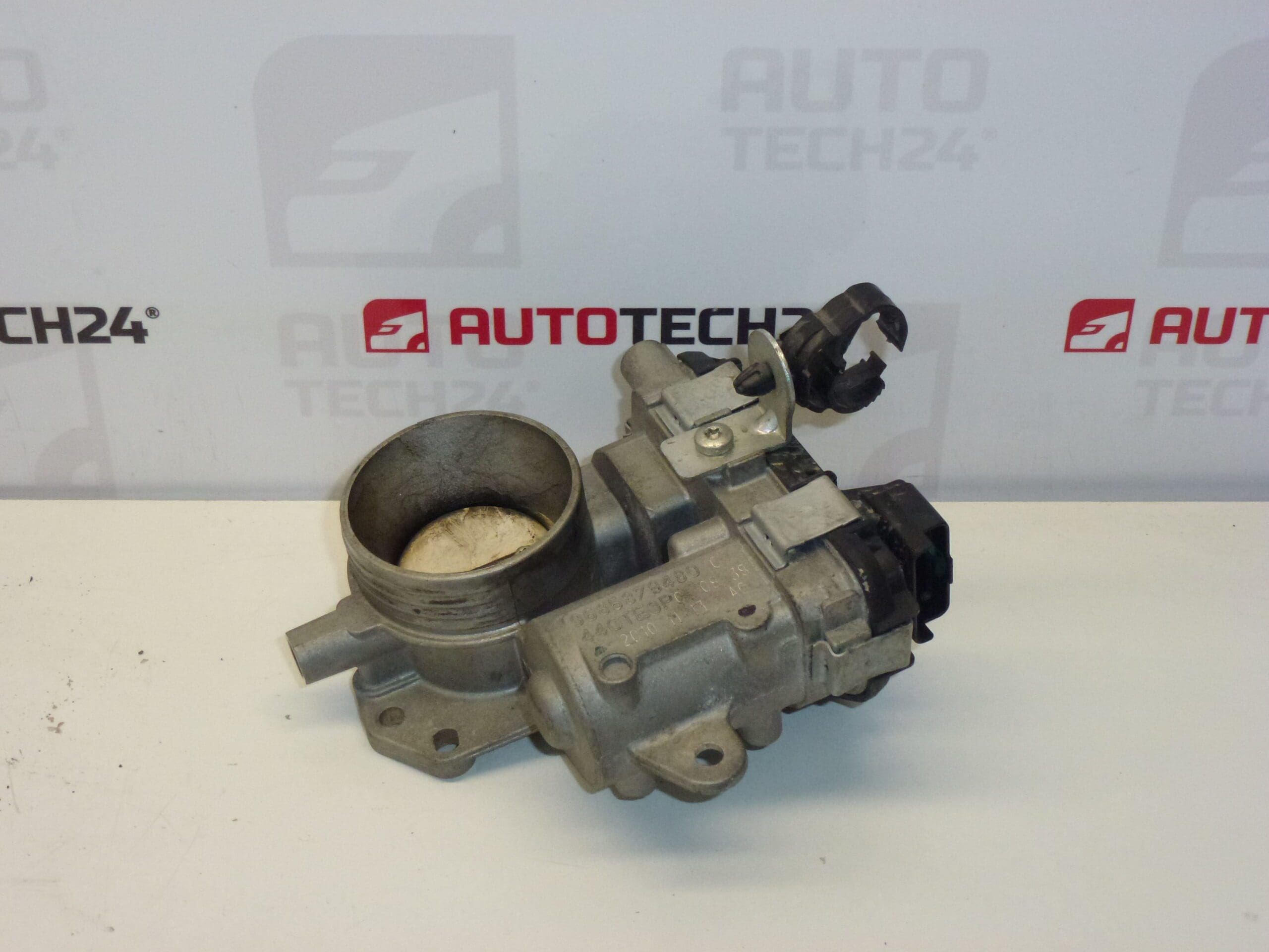 Ventil gasa Citroën Peugeot 1.4 9685879480 163667