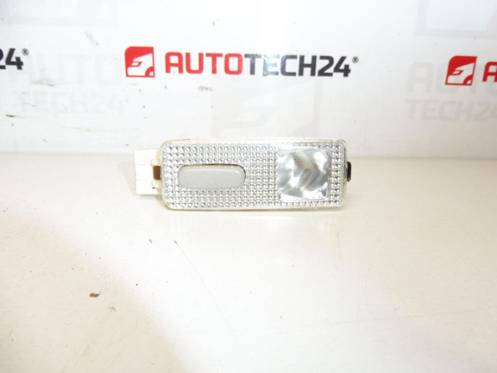 Stropna svjetiljka desno stražnja Citroën Peugeot 9674191077 6362P1 6362P0