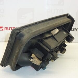 Poklopac stražnjeg lijevog svjetla Citroën Xantia 6350J9