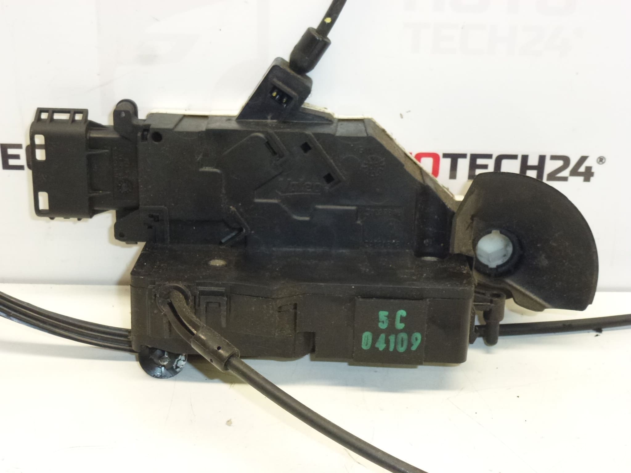 Brava lijeva vrata Peugeot 207 9135V6