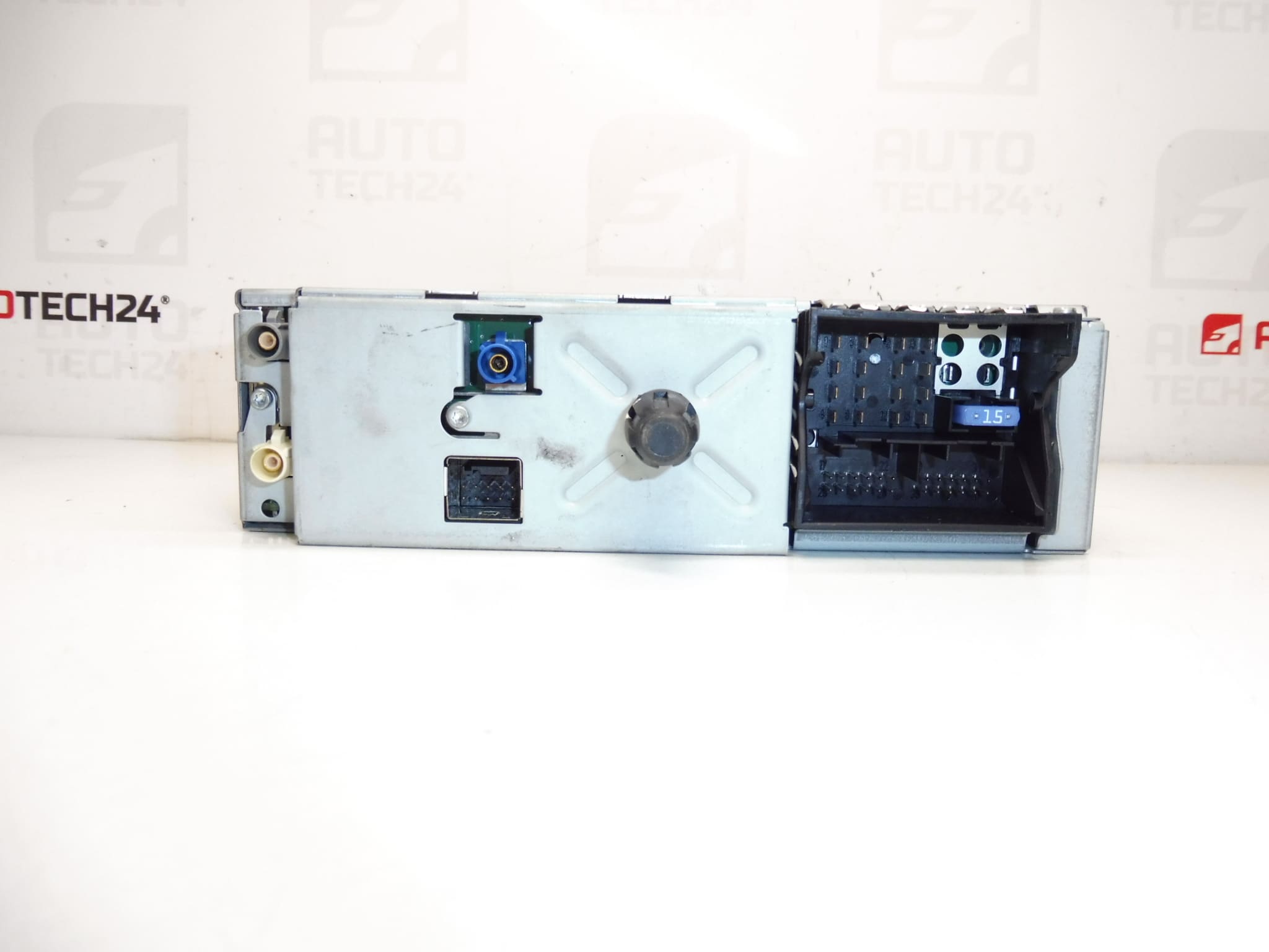 Autoradio RNEG za Citroën i Peugeot 96751718XT 16095136XT 6579X6 - Slika 2