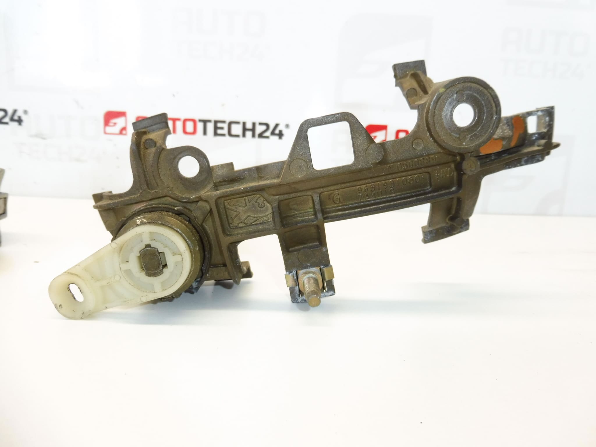 Set brava i 2 ključa Peugeot 607 4162AE 4162Y1