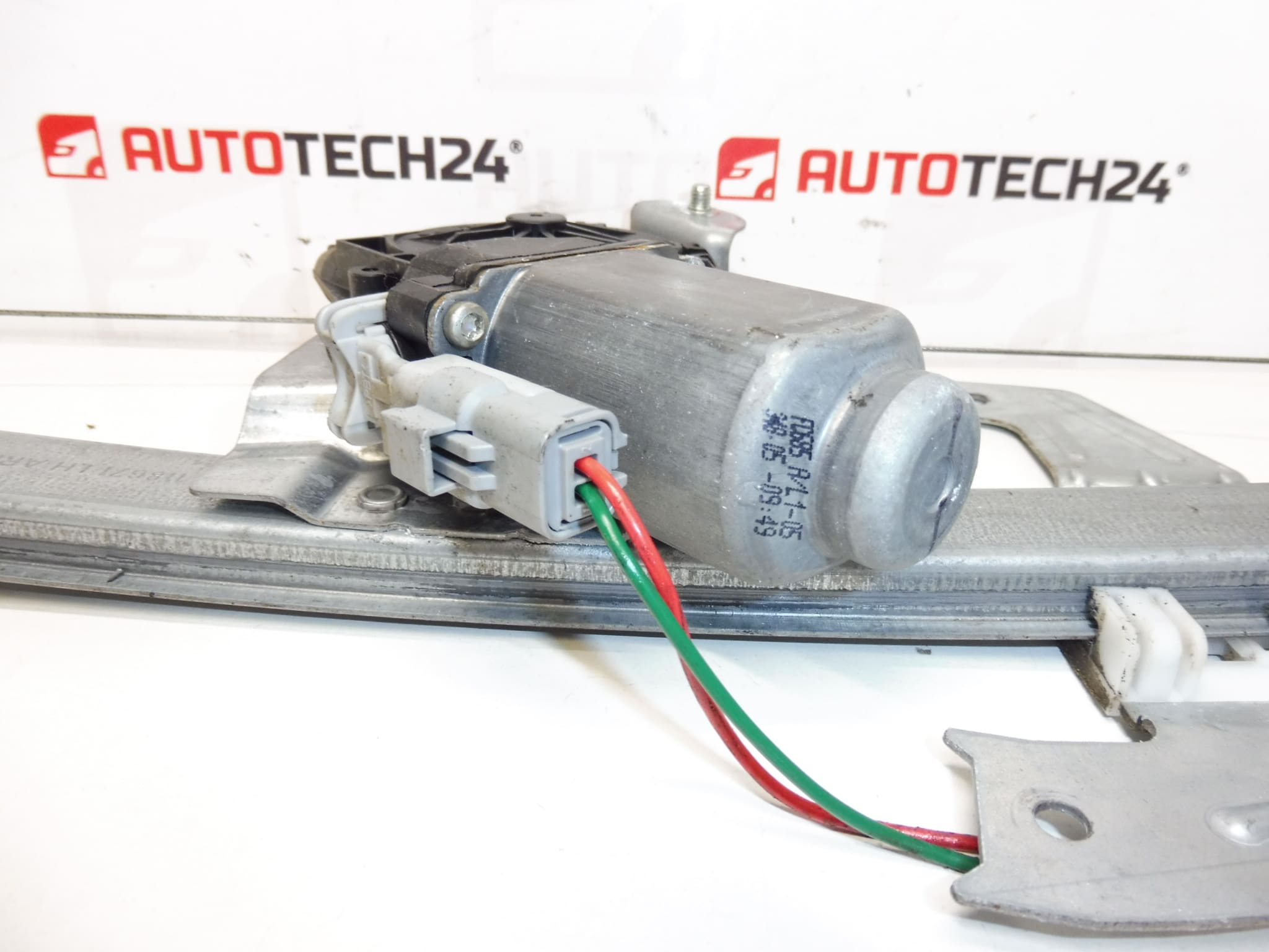 Citroën C1 Peugeot 107 Lijevi prednji prozor Preuzmite 9221T8