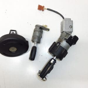 Set brava 2 ključa Peugeot 307 4162KF 4162KG