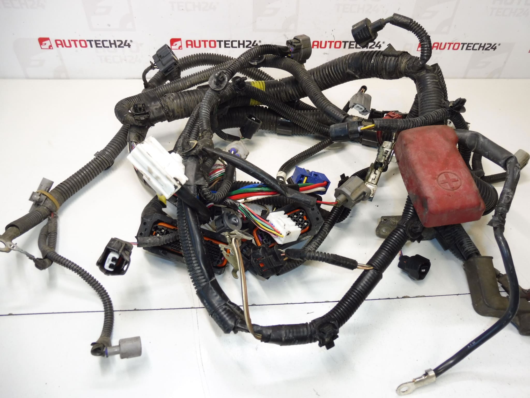 Ožičenje motora Citroën/Peugeot 1.0 KR, automatski, br. dijela 821210H310 - Slika 2