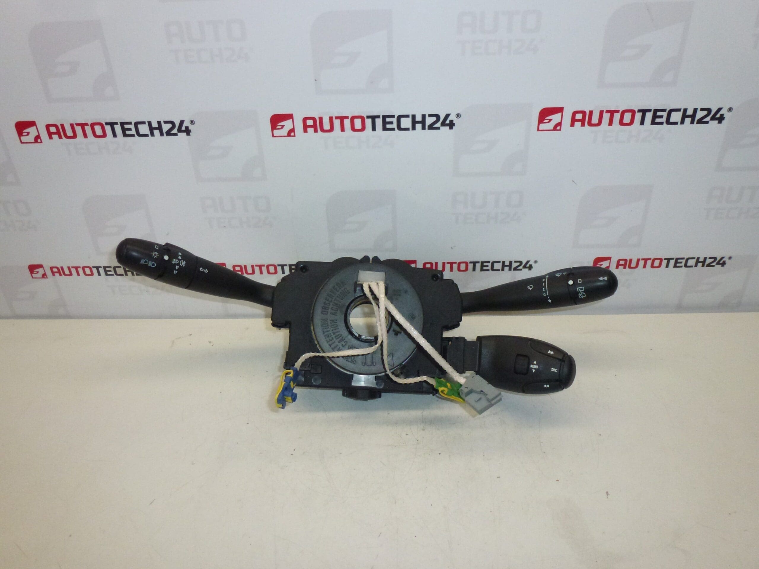 Citroën Peugeot 96574677XT komande poluge