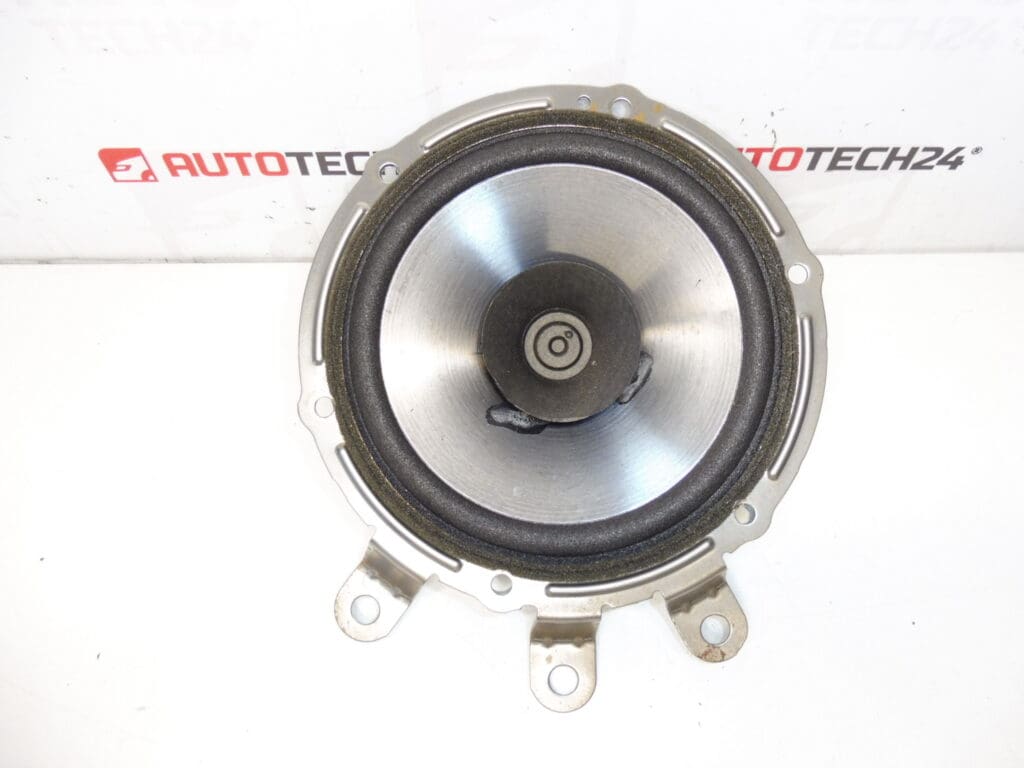 Lijevo Citroën C1 Peugeot 107 86160-040 B000614380