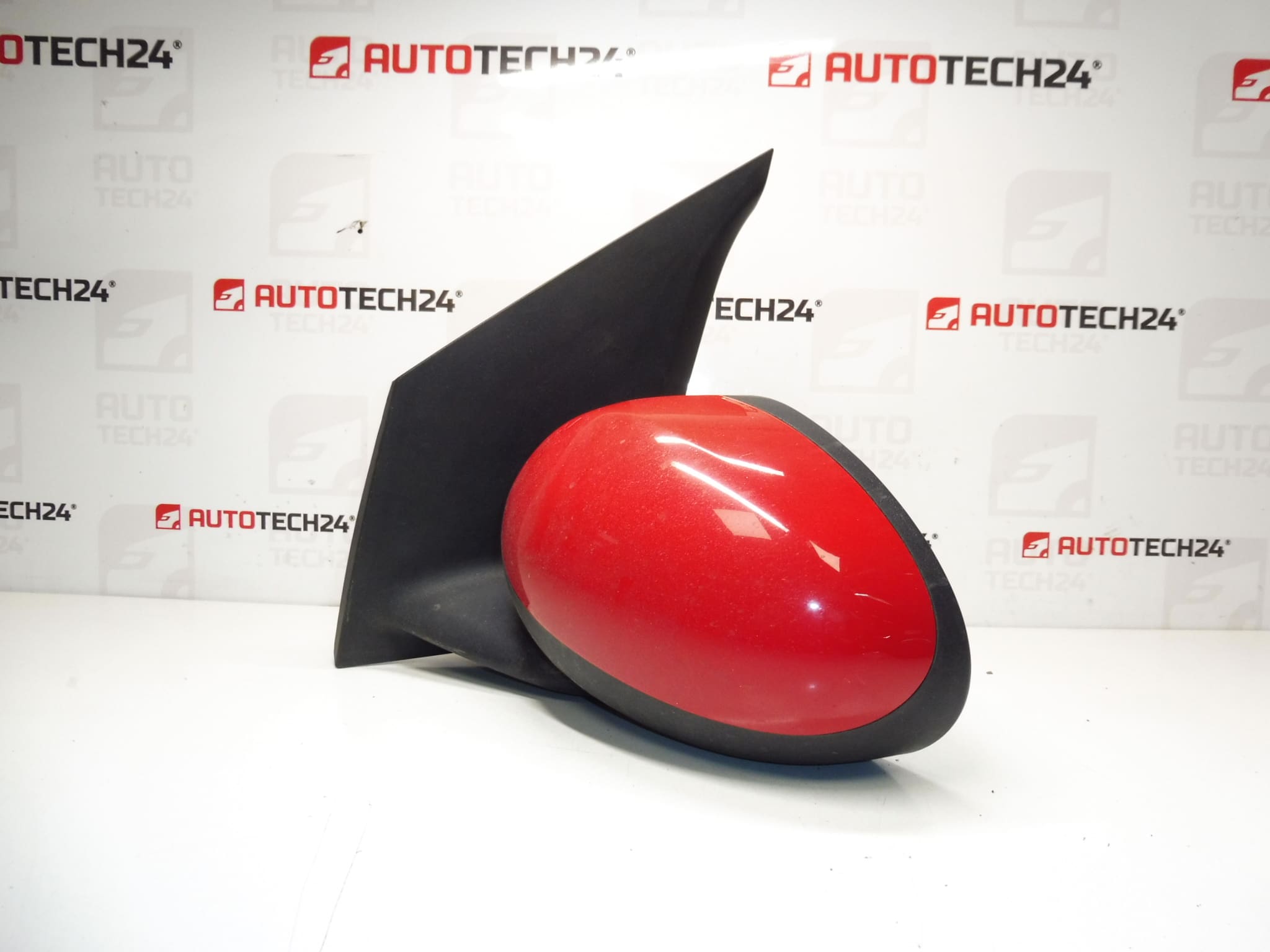 Ogledalo lijevo crveno Citroën C1 Peugeot 107 87940-0H010 87940-0H011