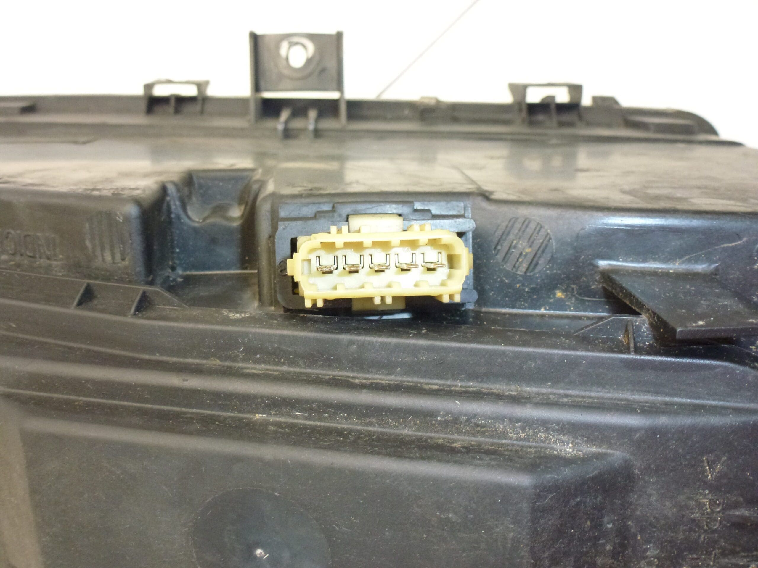 Lijeva prednja svjetiljka Citroën Xantia 89001507 6204R9 - Slika 2