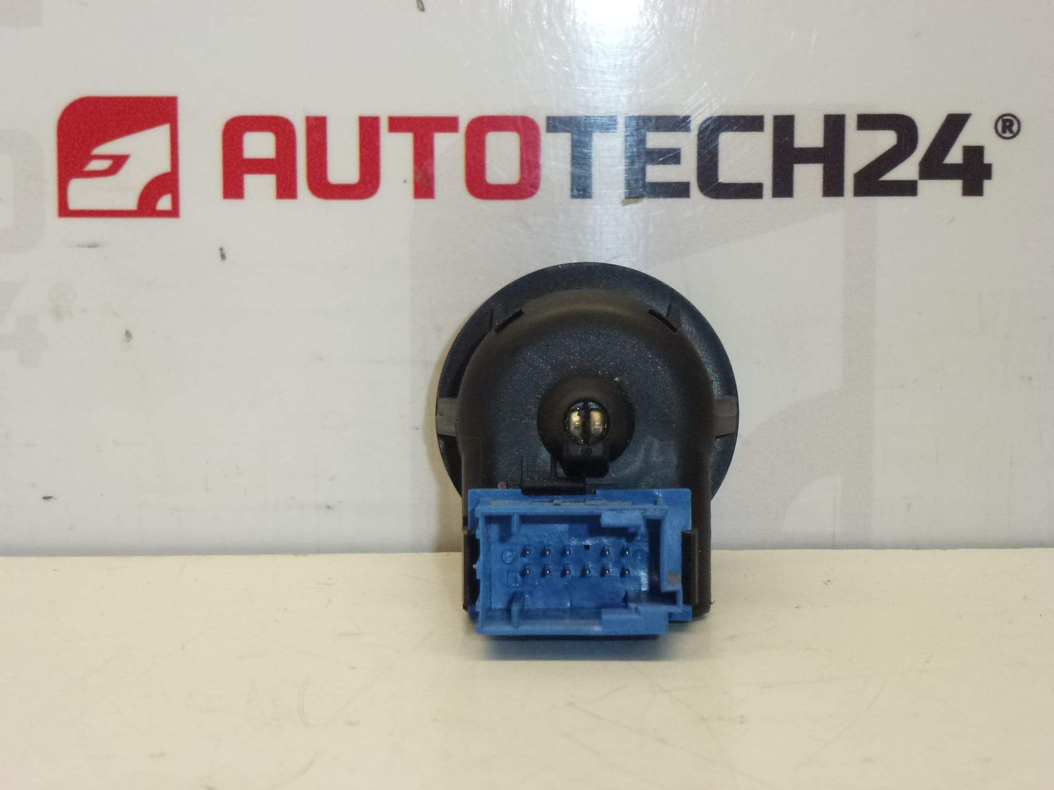 Upravljač retrovizora za Citroën/Peugeot 6554L6 - Slika 2