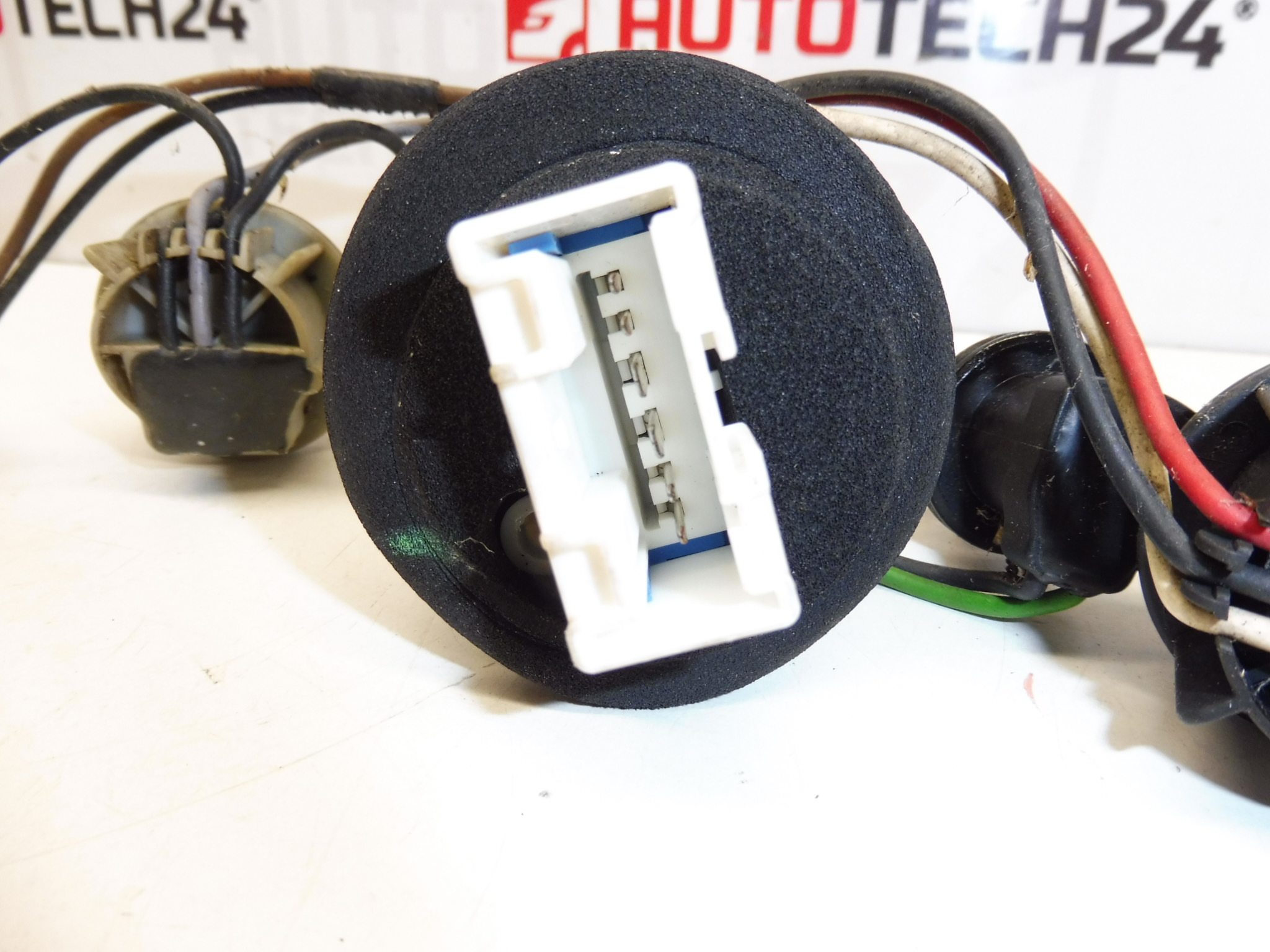 Sklop stražnjeg svjetla Peugeot 407 COUPÉ 6534PP