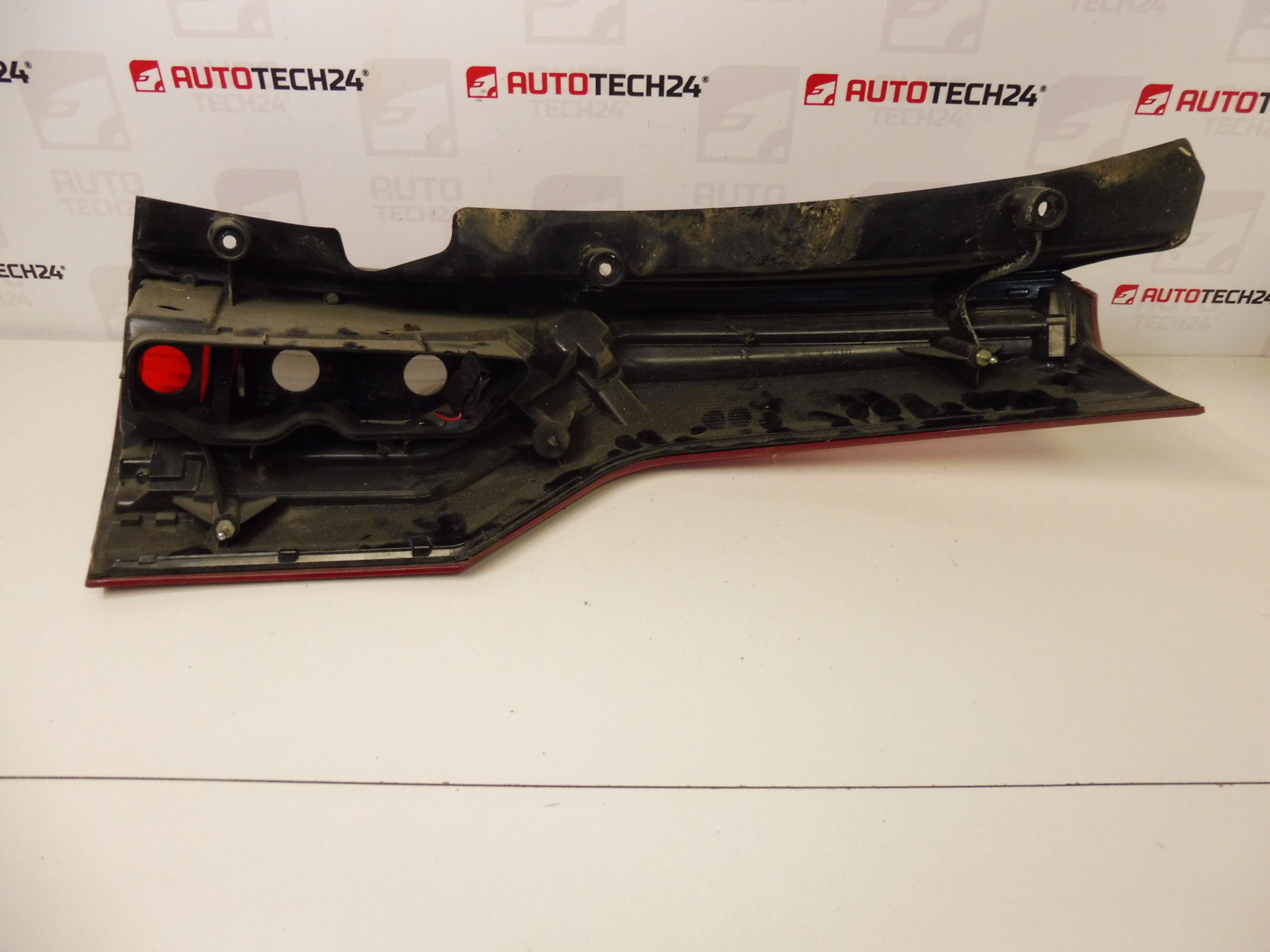 Lampa stražnja lijeva Citroën C4 GRAND Picasso 6350AC