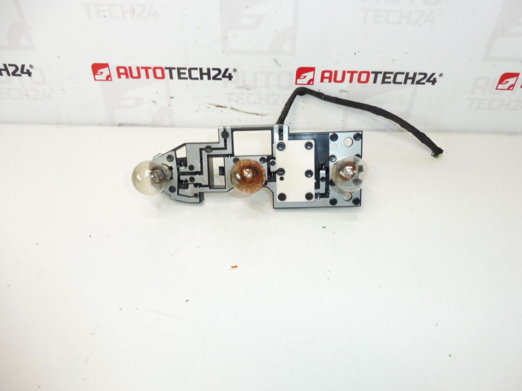 Baza stražnjeg svjetla s ožičenjem Citroën C5 II 89032703