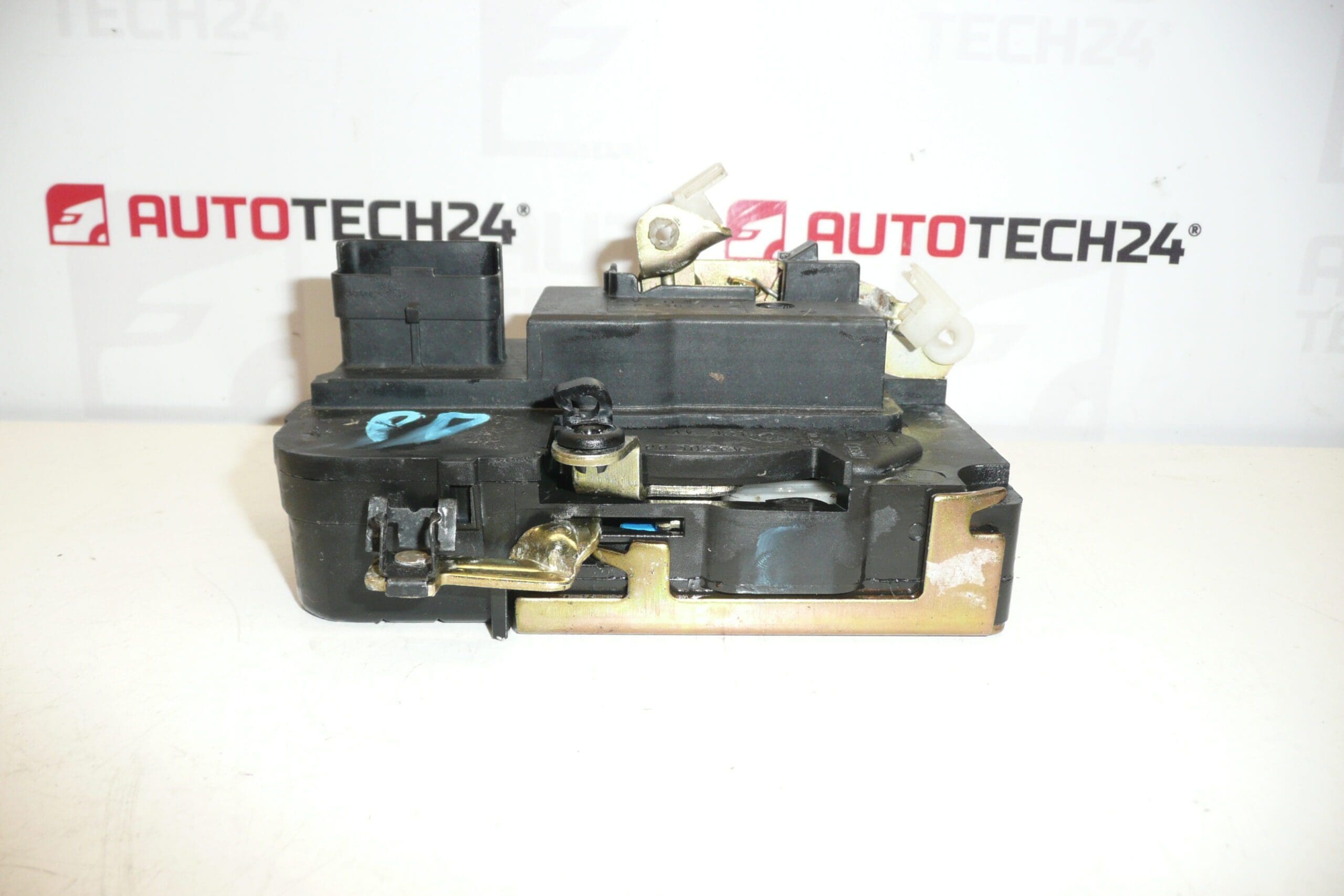 Brava desnih prednjih vrata za Citroën Berlingo I/II 9136P7 - Slika 2