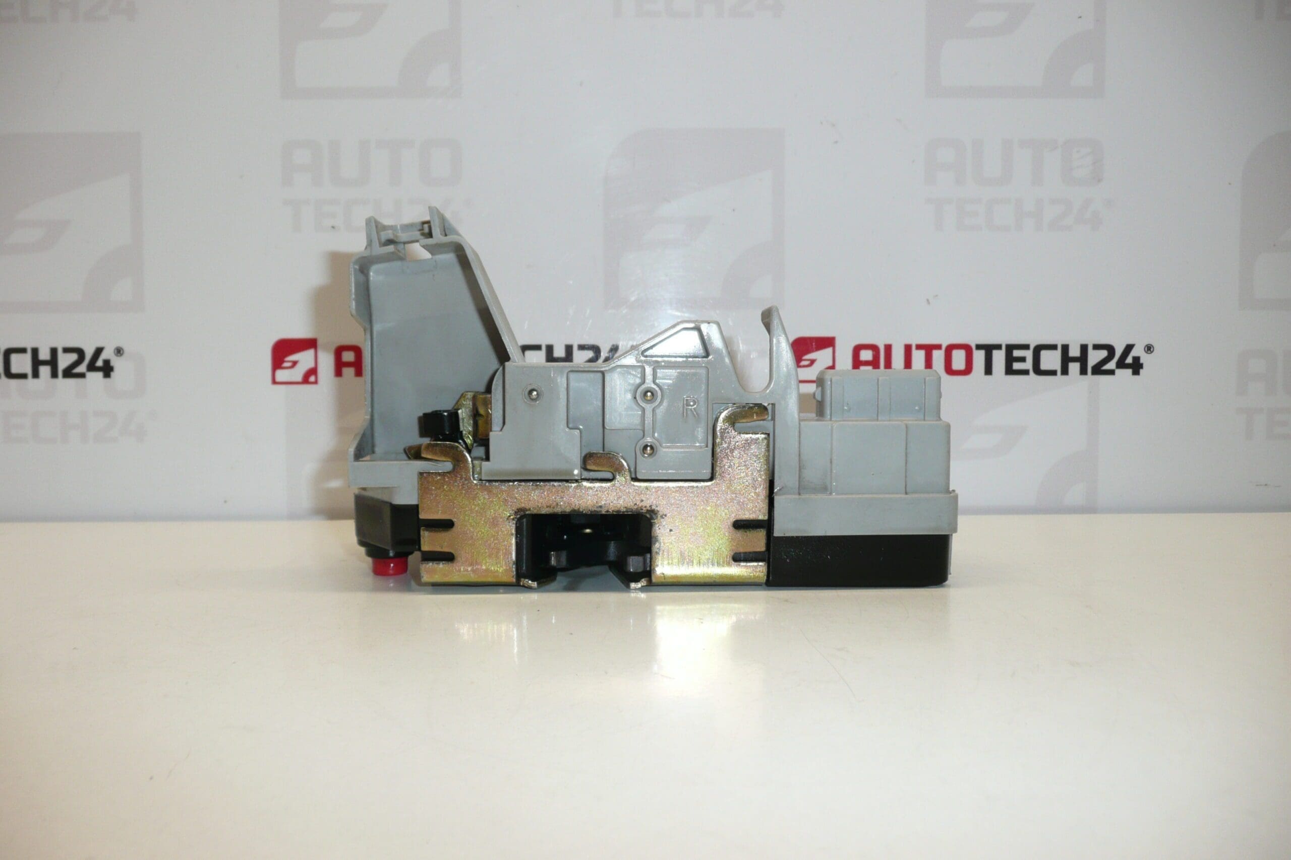 Peugeot 307 9138C0 brava za desna stražnja vrata - Slika 2