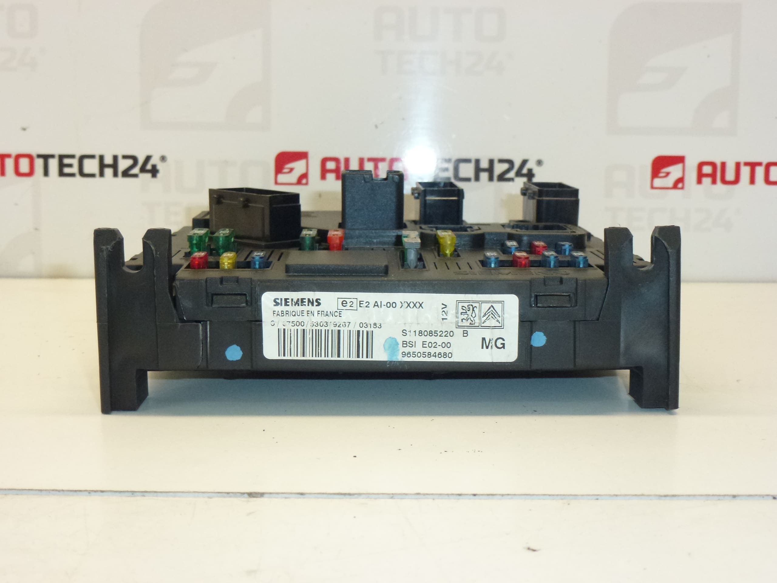 BSI E02-00 Siemens Peugeot 206 9650584680 - Slika 2