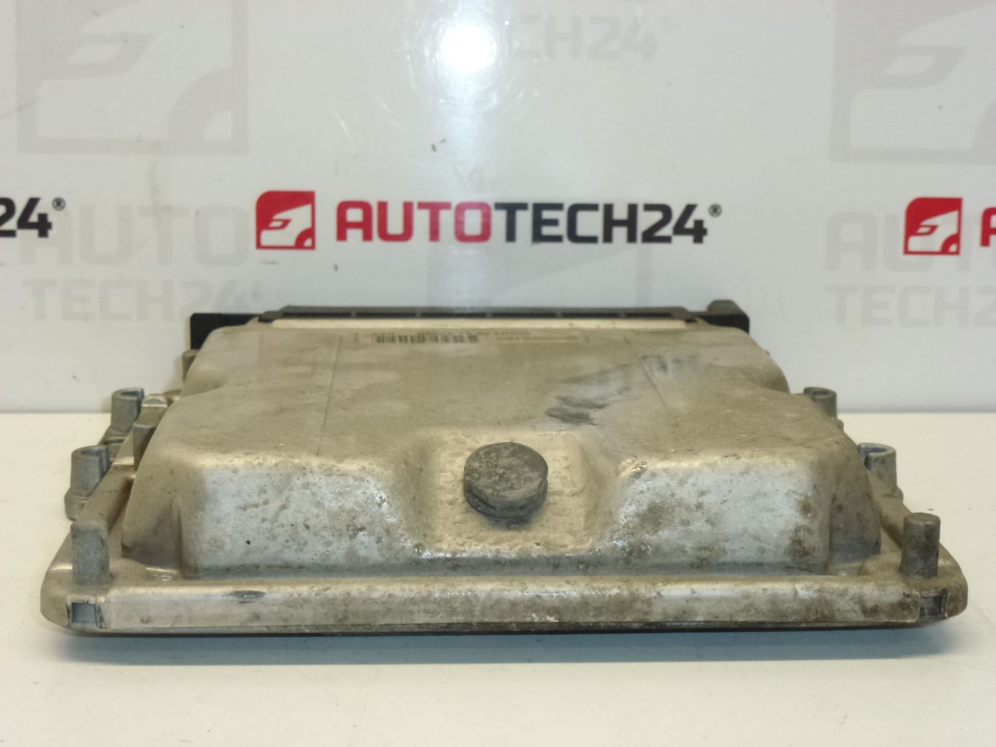 Elektronička upravljačka jedinica (ECU) Bosch EDC15C2 0281010249 9636256980 - Slika 2