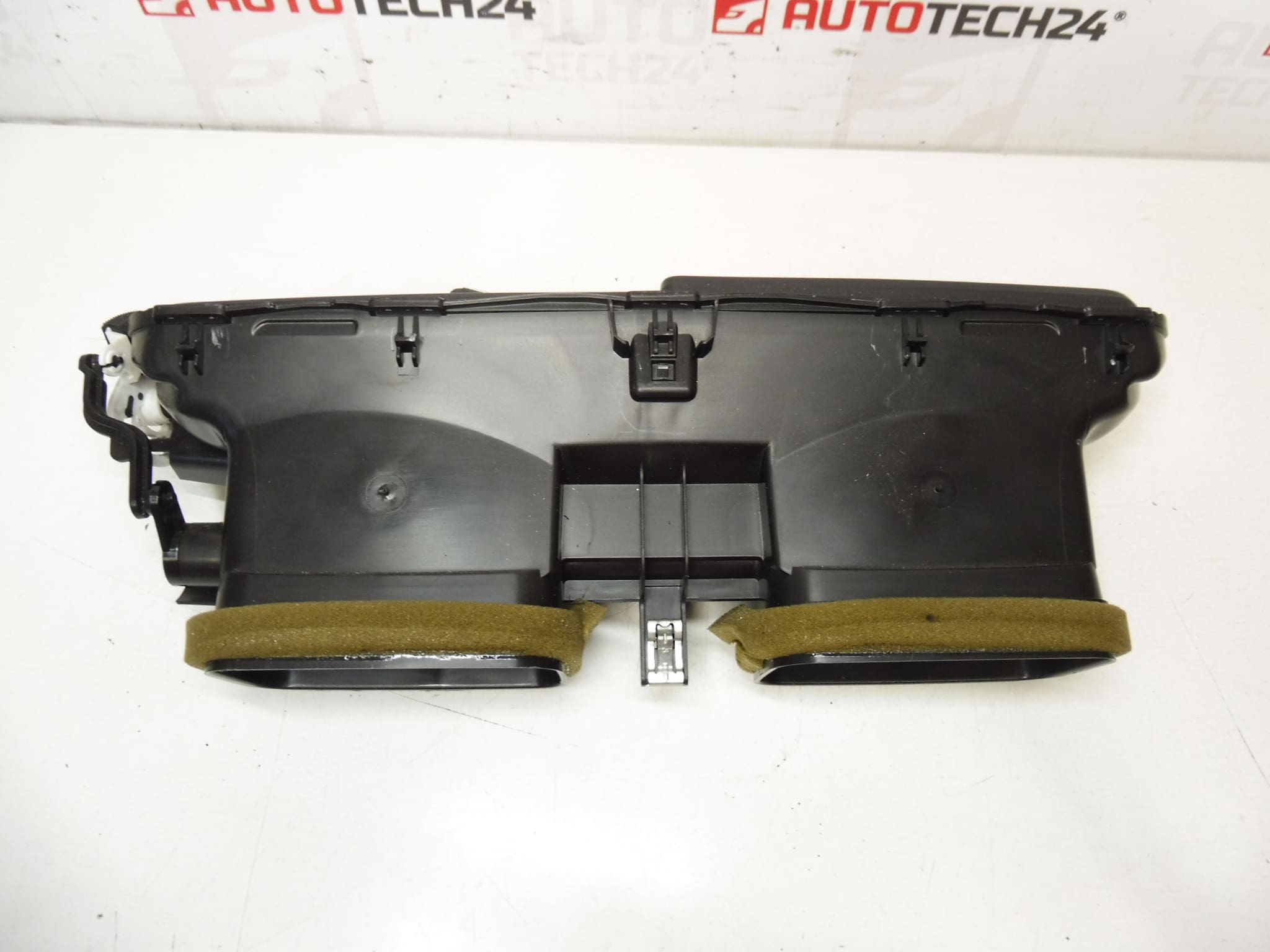 Zračnik ventilacije Citroën C-Elysée Peugeot 301 96764769ZD 9676476977 - Slika 2