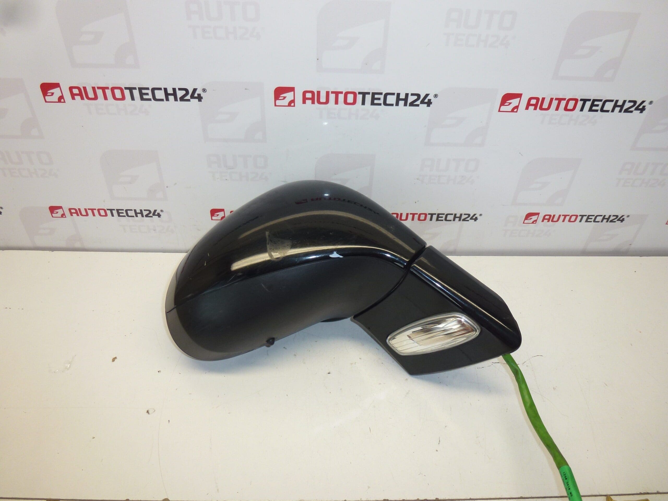 Ogledalo desno Peugeot 308 KTVD 8153NC