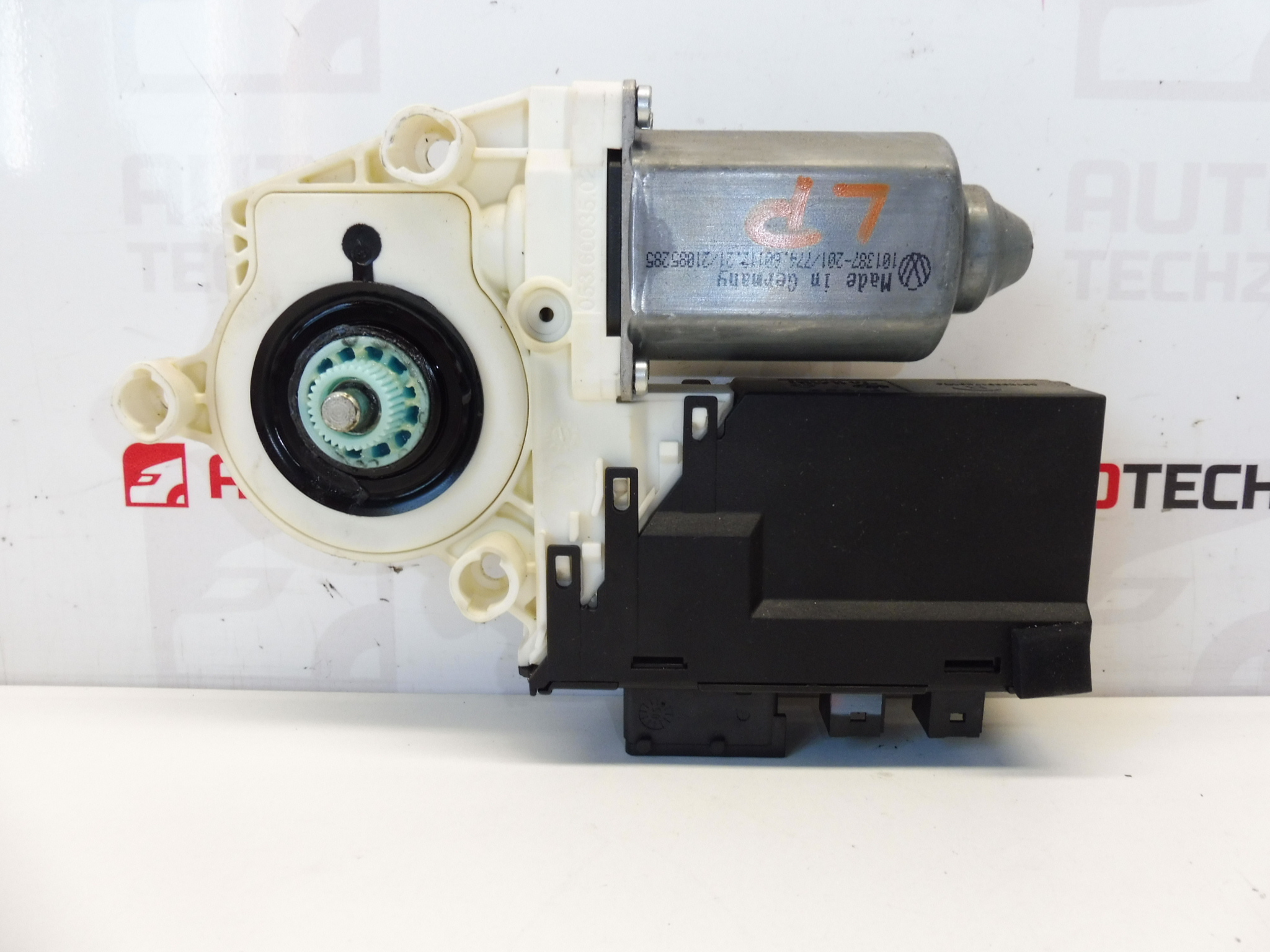 Motor za namatanje lijevog prednjeg stakla Citroën Peugeot 1400208480 9221V4