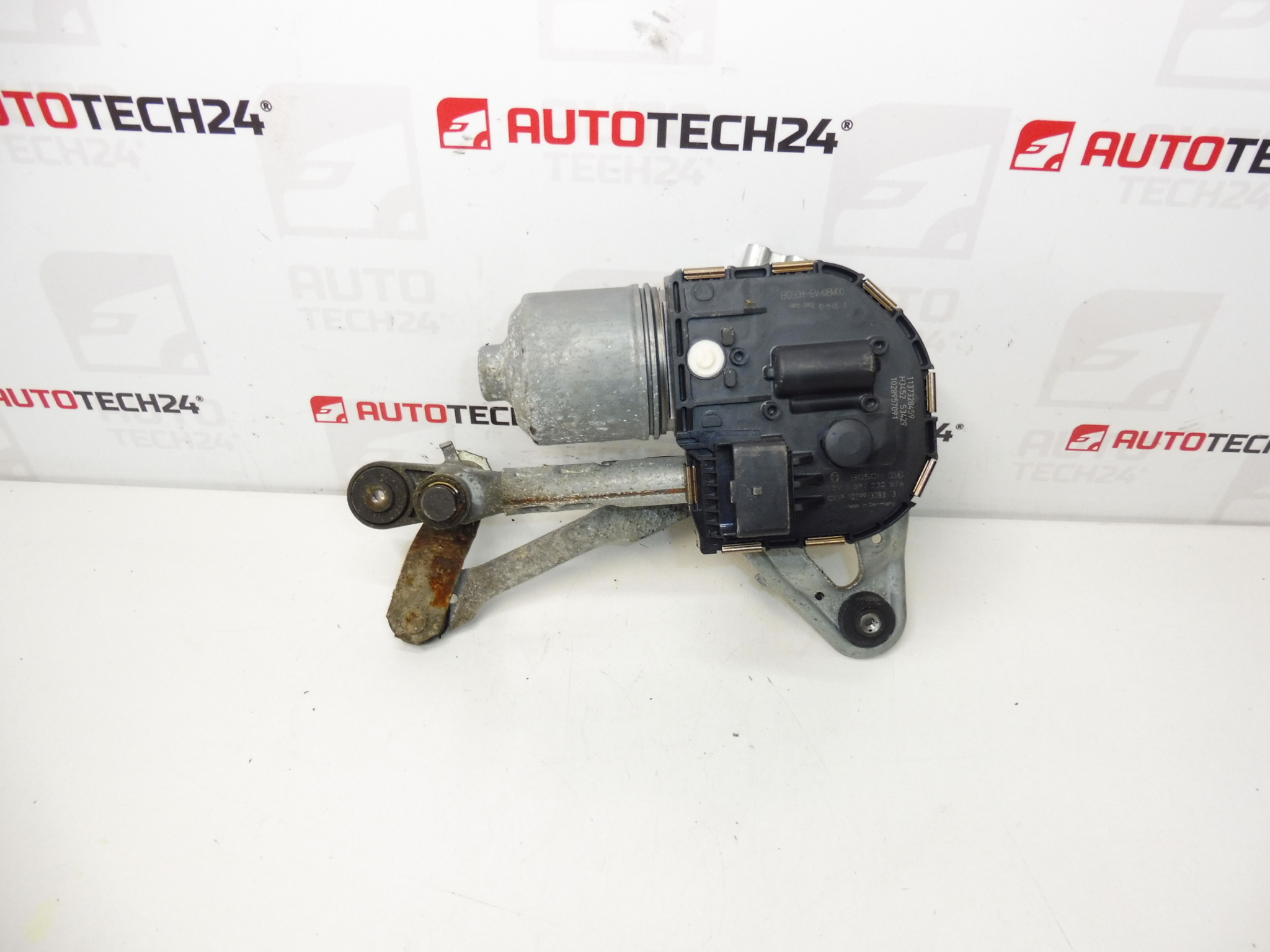 Motor brisača lijevo Peugeot 5008 9671062180 6405PZ