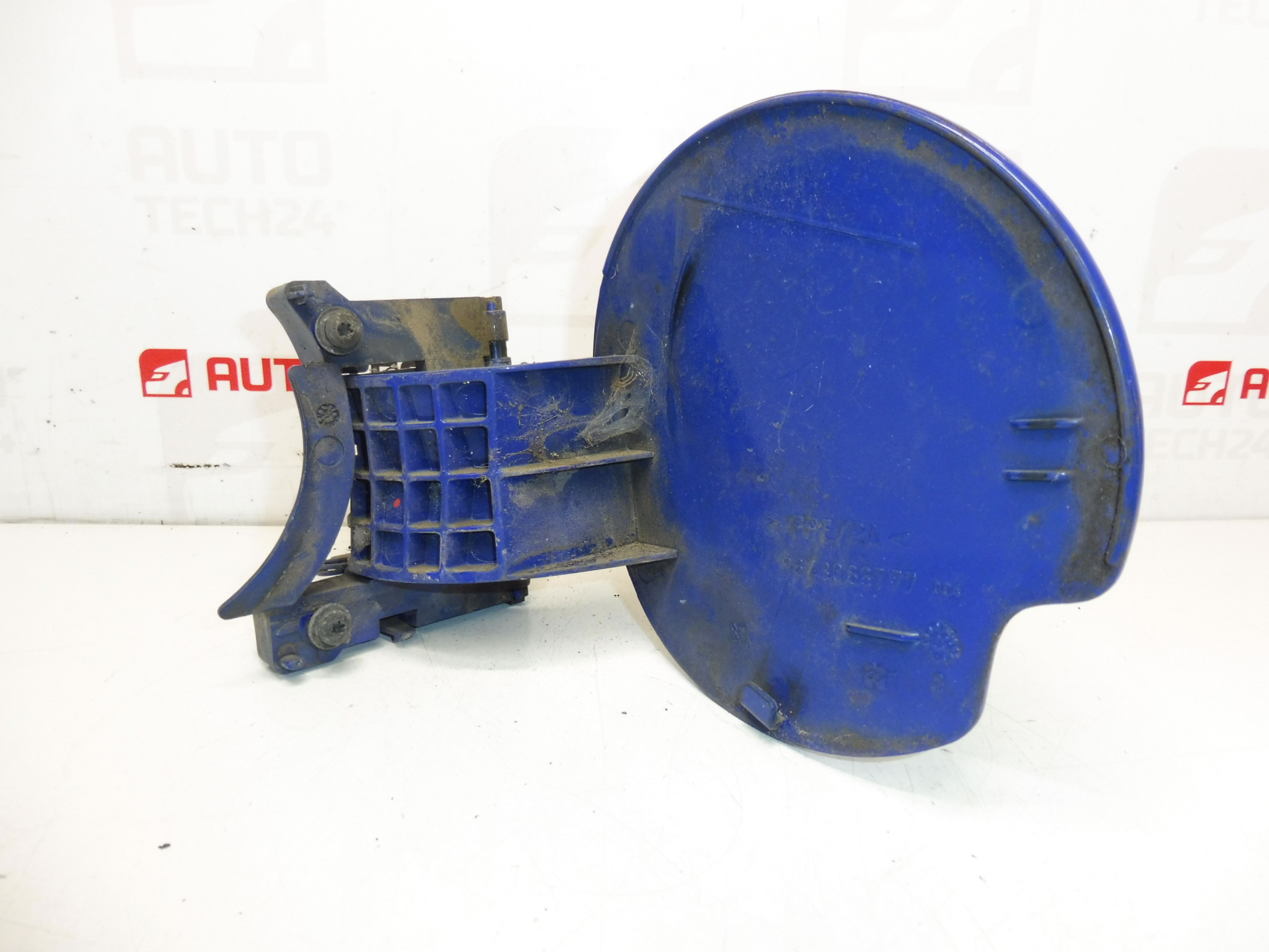 Poklopac rezervoara Peugeot 307 9643083777 EQJB