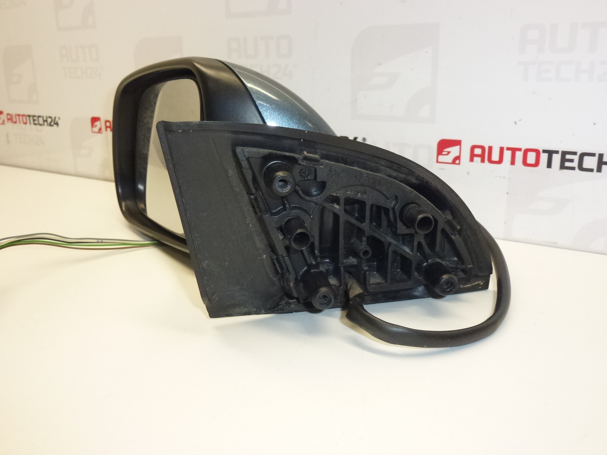 Retrovizor lijevi Peugeot 307 sivi EZWD 8149AW