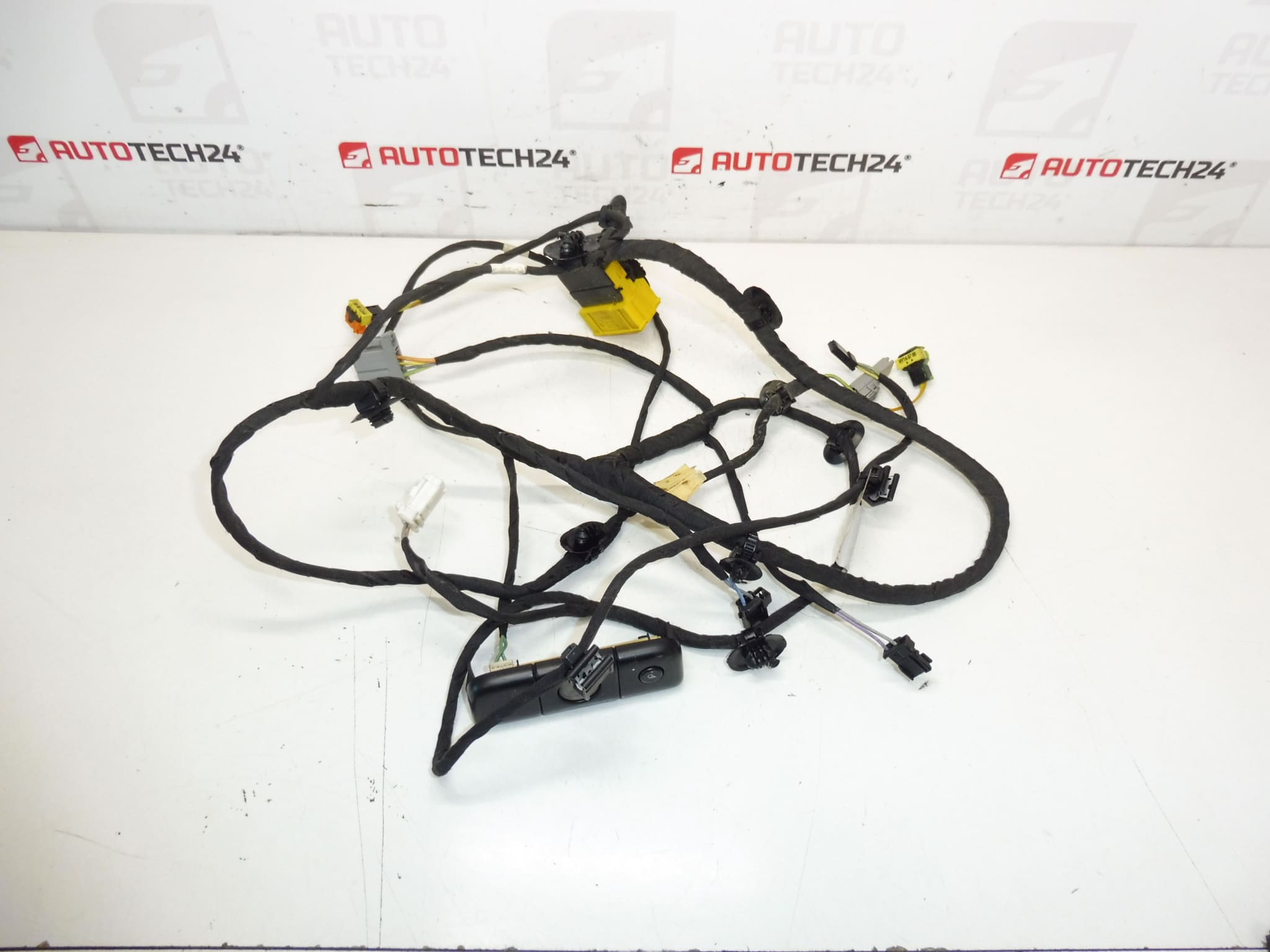 Citroen C4 Picasso Valeo 5243596 vozačko sjedalo