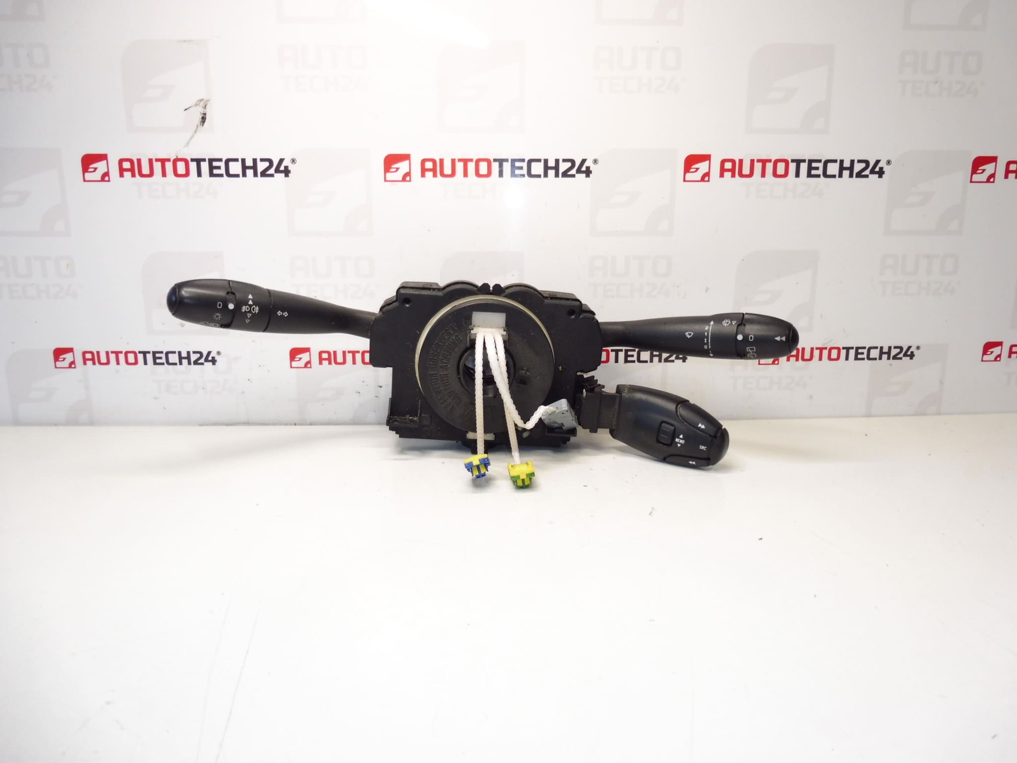 Citroën Peugeot 96605603XT komande poluge