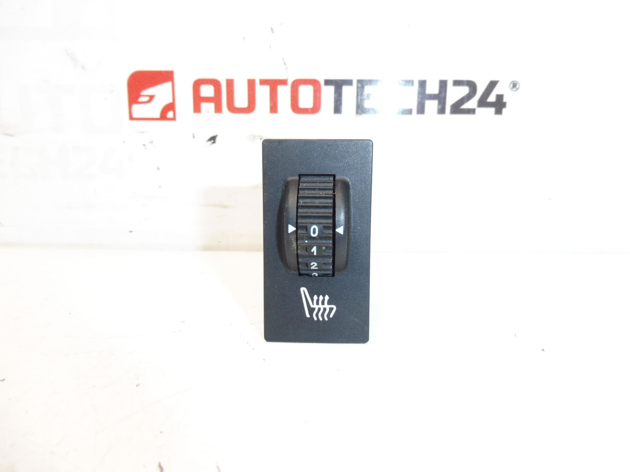 Citroën Peugeot 96637502XT 8906KQ kontrola sjedala