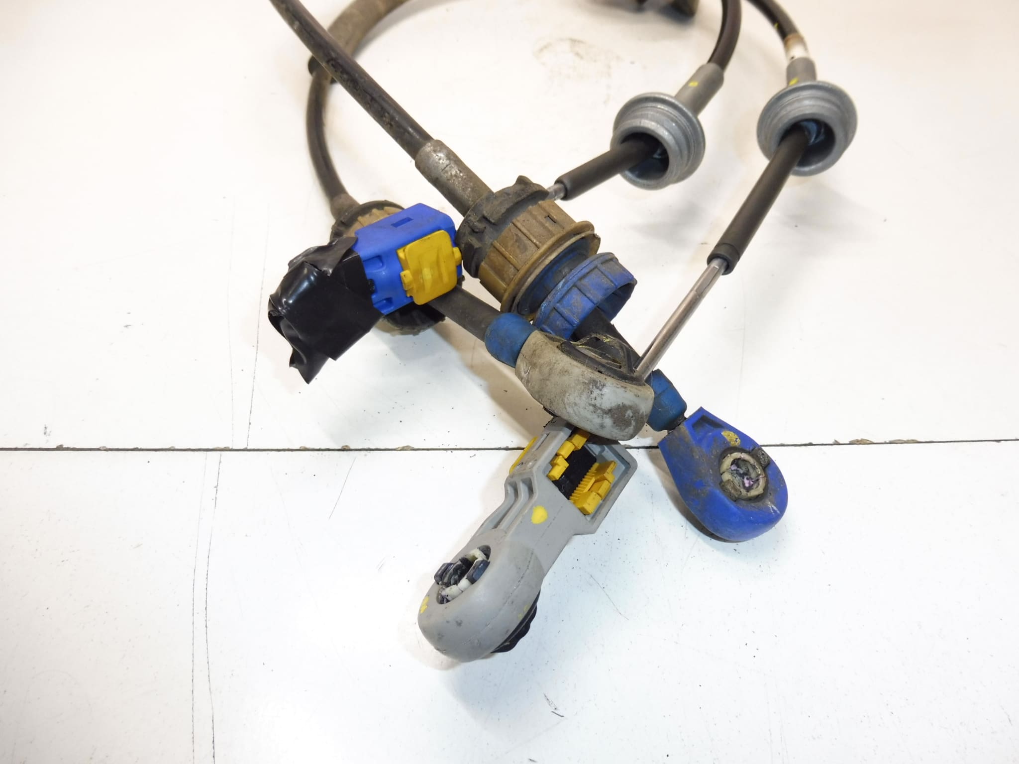 Sajla mjenjača za Peugeot 308, rabljeni dio, br. 1637135780, 2444GH - Slika 2