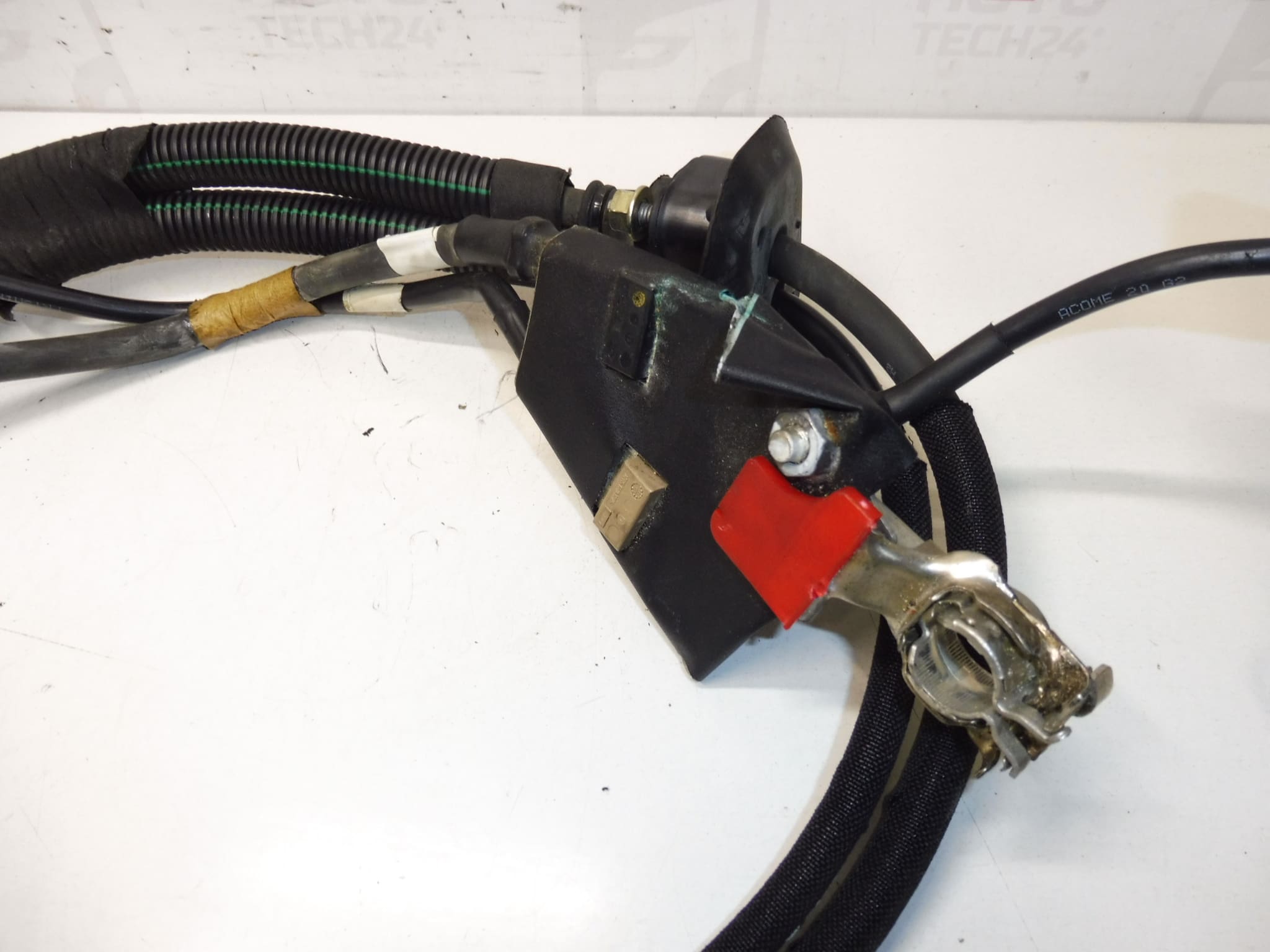 Kabel s priključkom za motor Citroën/Peugeot 1400721280, 1400812780 - Slika 2