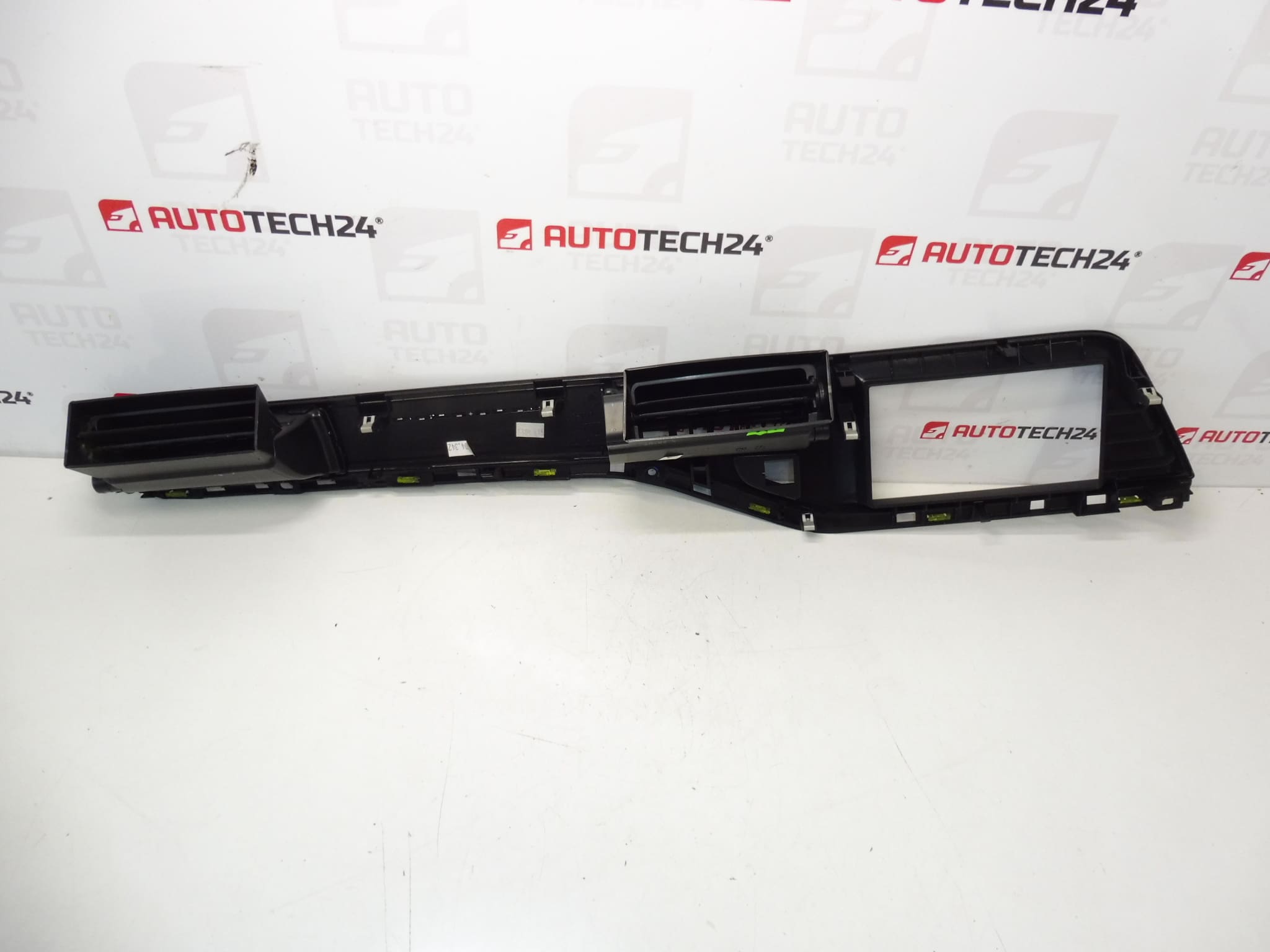 Citroën C5 X7 16069478ZD 8231R7 instrumentna ploča - Slika 2