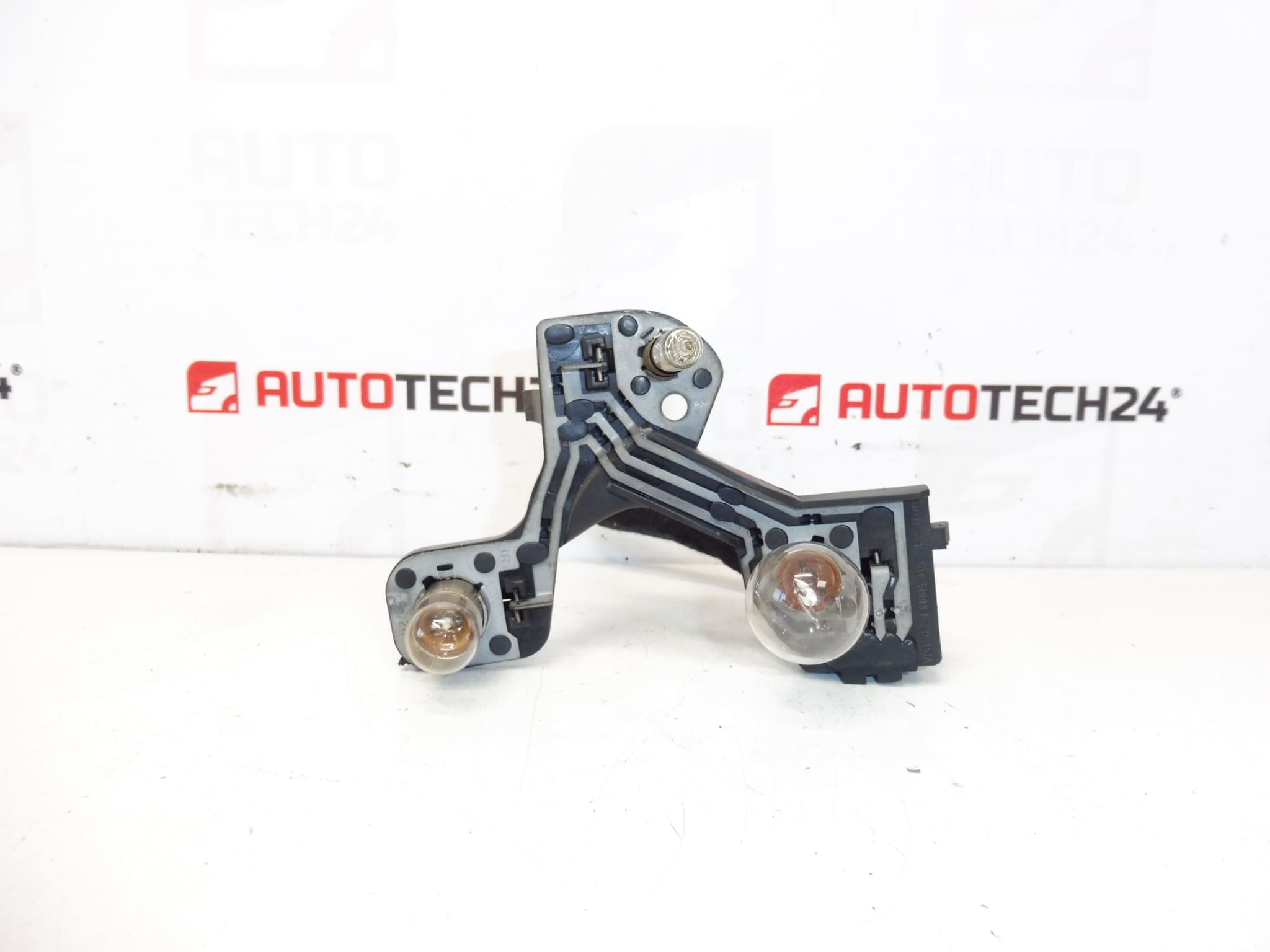 Party za stražnje svjetlo Unutarnji Citroën C5 X7 9671811380 6350JR