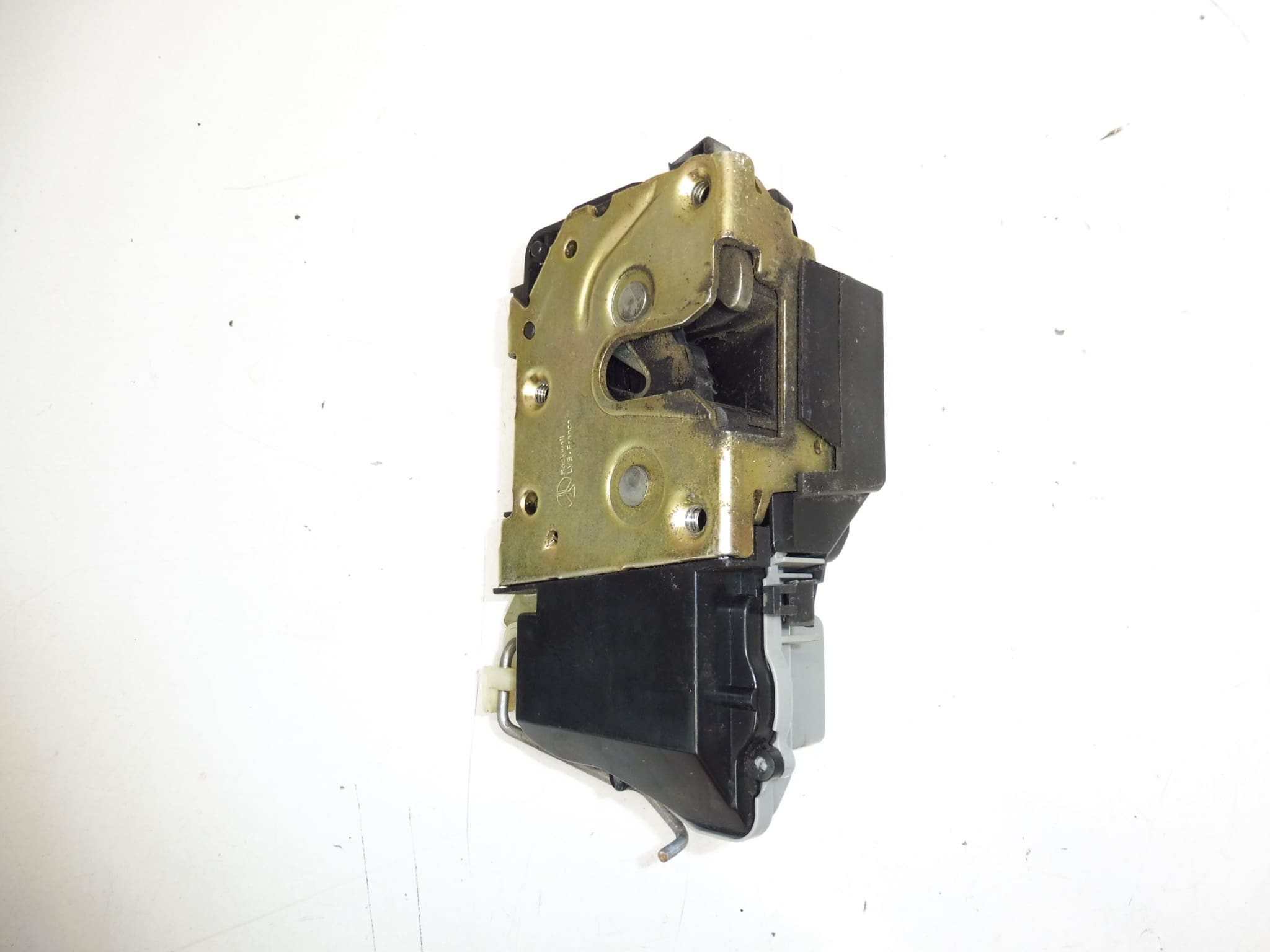 Brava prednjeg desnog vrata (suvozačeva strana) za Peugeot 307 9136L2 - Slika 2