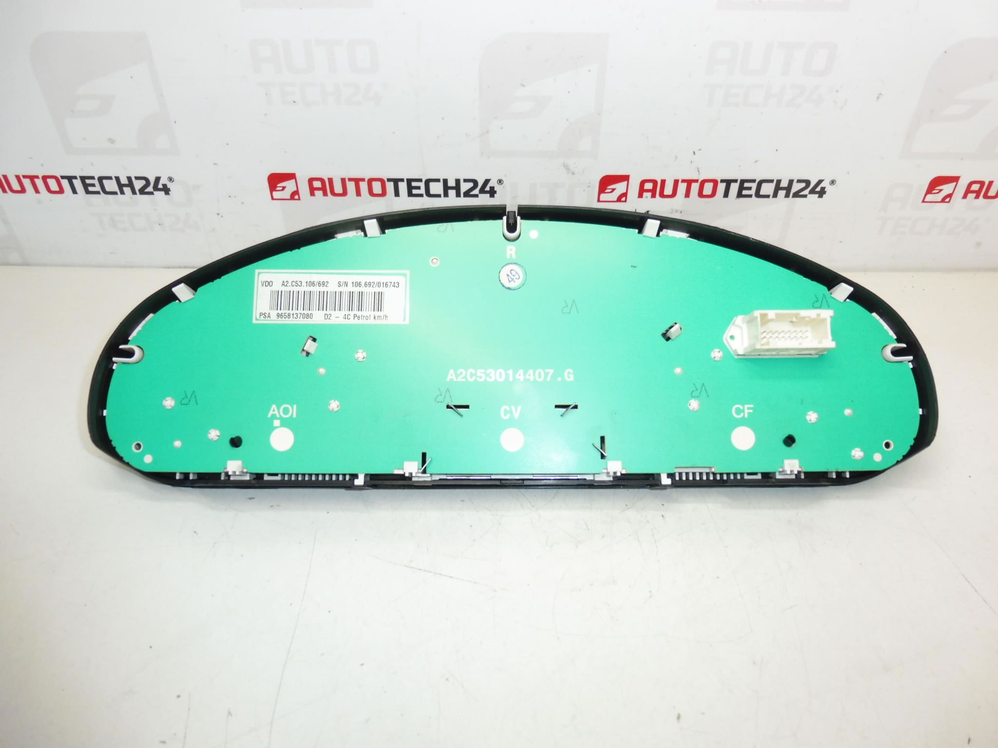 Instrumentna ploča za Peugeot 407, 123000 km, 9658137080, 6106V1 - Slika 2