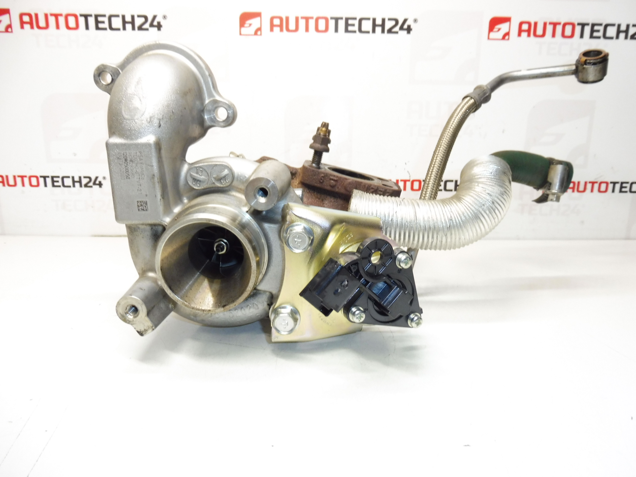 Turbo Citroën Peugeot 1.6 HDI 68KW 88 tisuća km 9673283680 TD02H2-07TVT-21