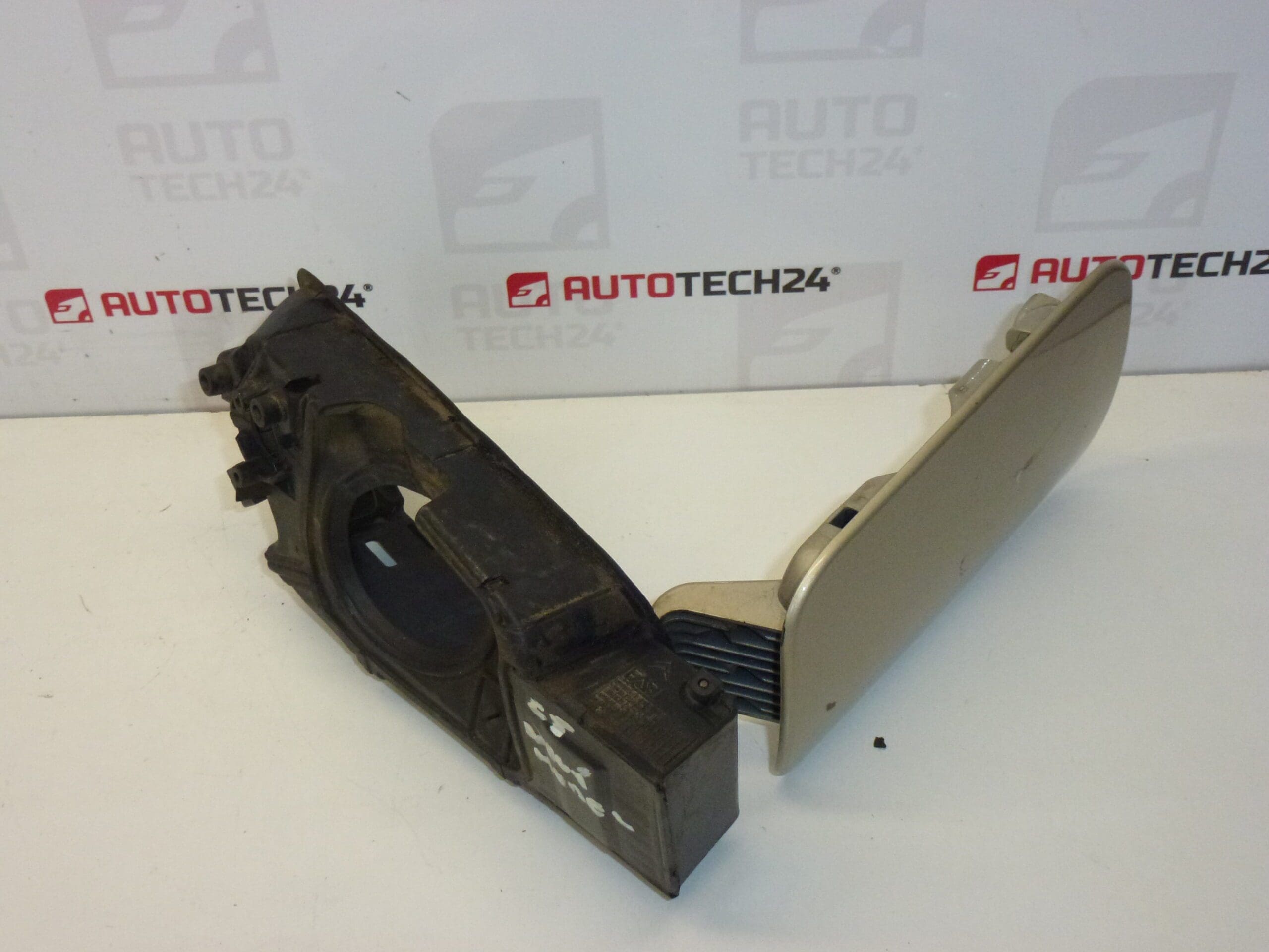 Poklopac spremnika za gorivo Citroën C5 9633284180 zlatni - Slika 2