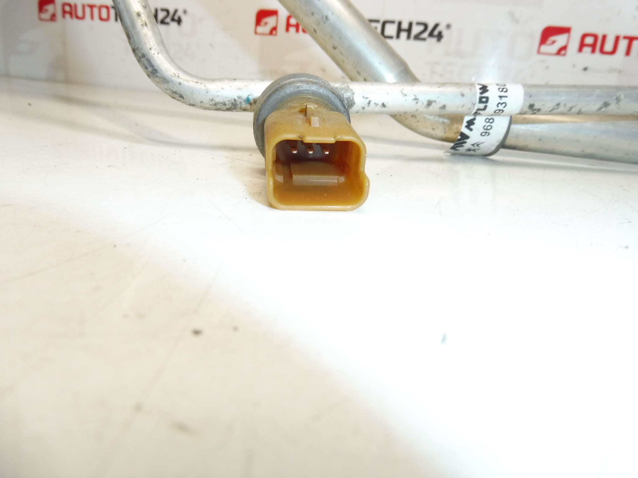 Cijev klima uređaja Citroën Berlingo III 9681693180 6477C9 - Slika 2