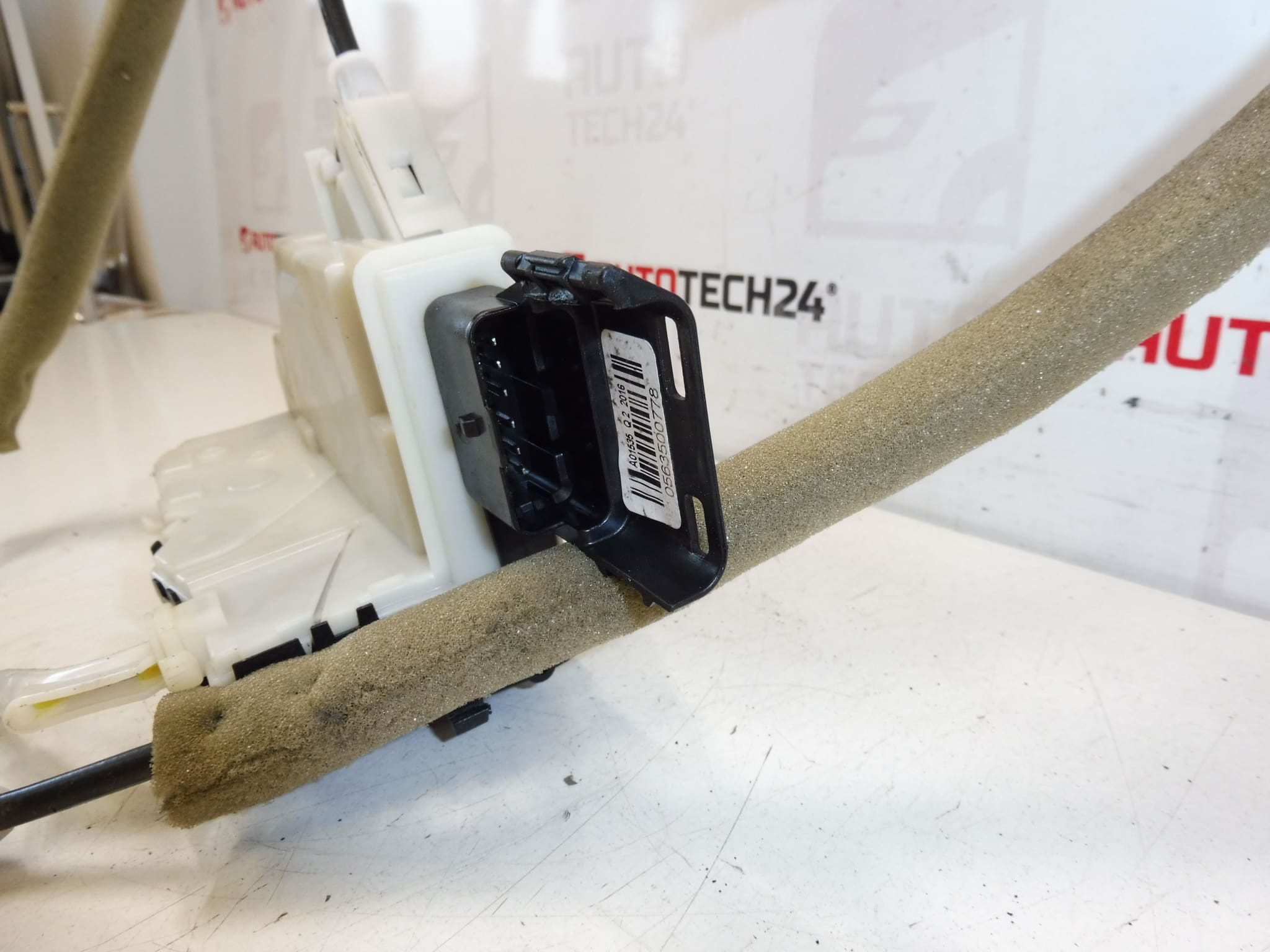 Električna brava za desna stražnja vrata Citroën Berlingo III PSA 828414 9137N8 - Slika 2