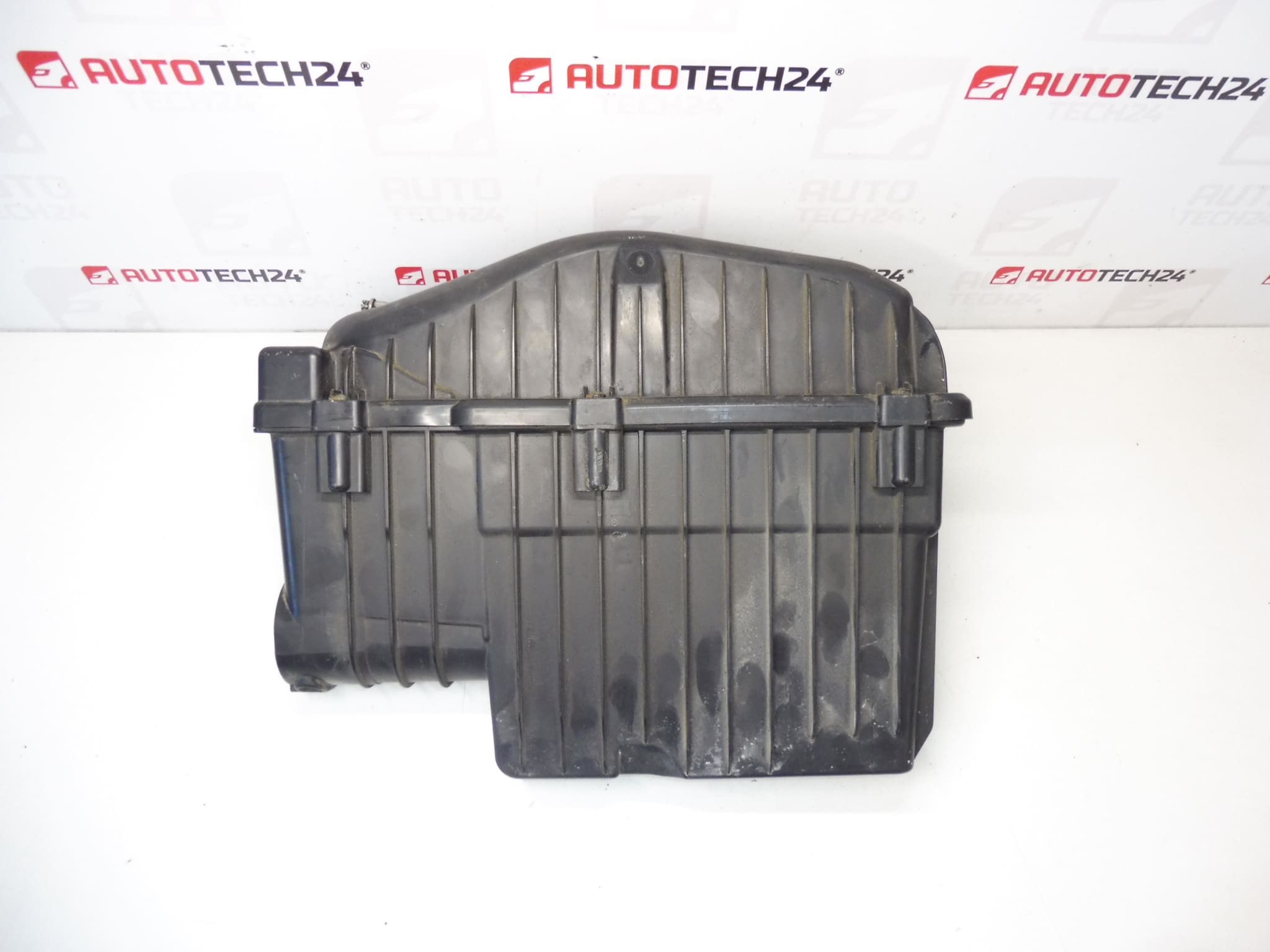 Filbox Citroën Peugeot 1.2 VTI 9670851880 9826454780