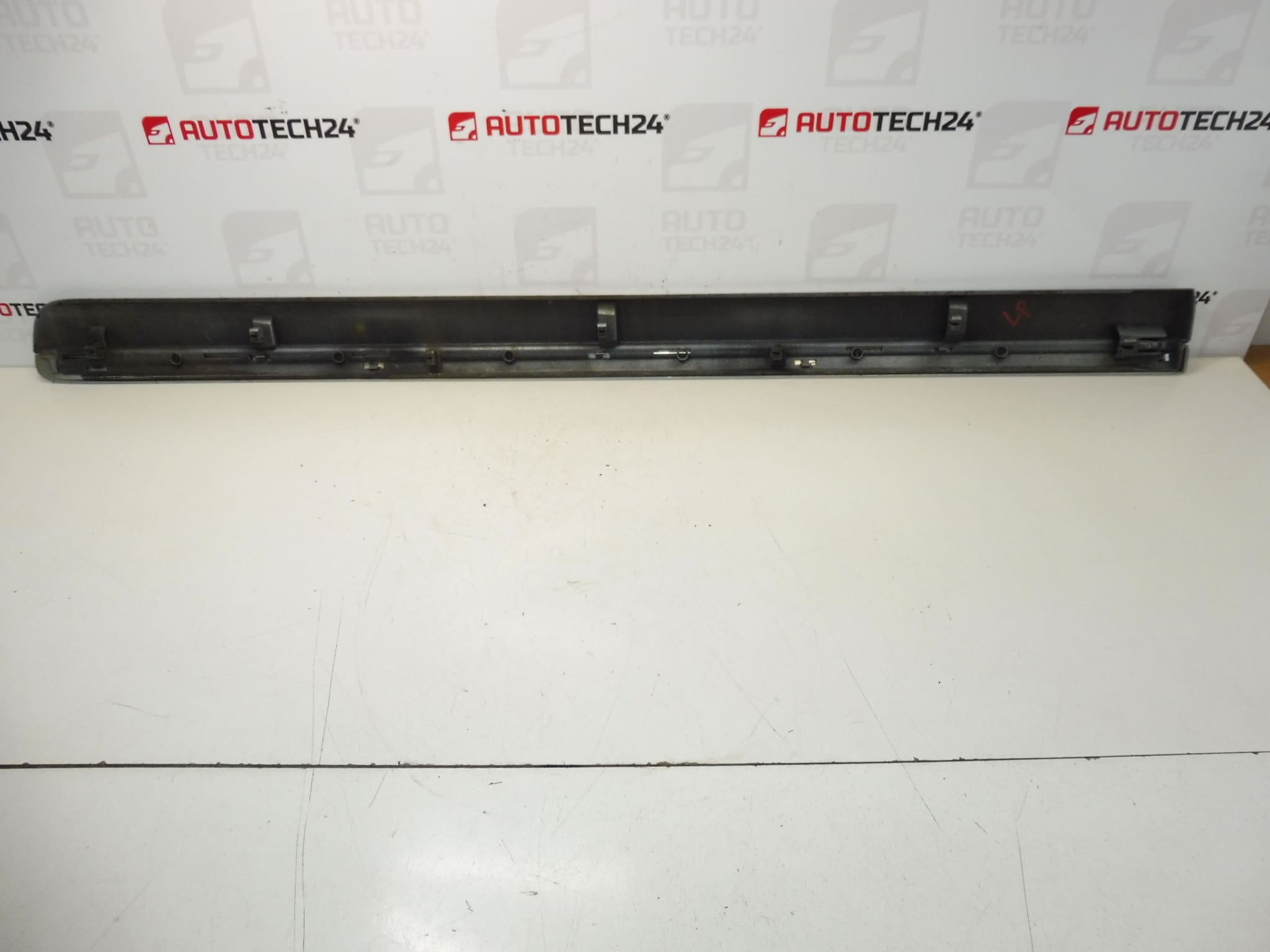 Lajsna za lijeva prednja vrata Citroën C8 i Peugeot 807 EZRC 1401028777 8545GH - Slika 2