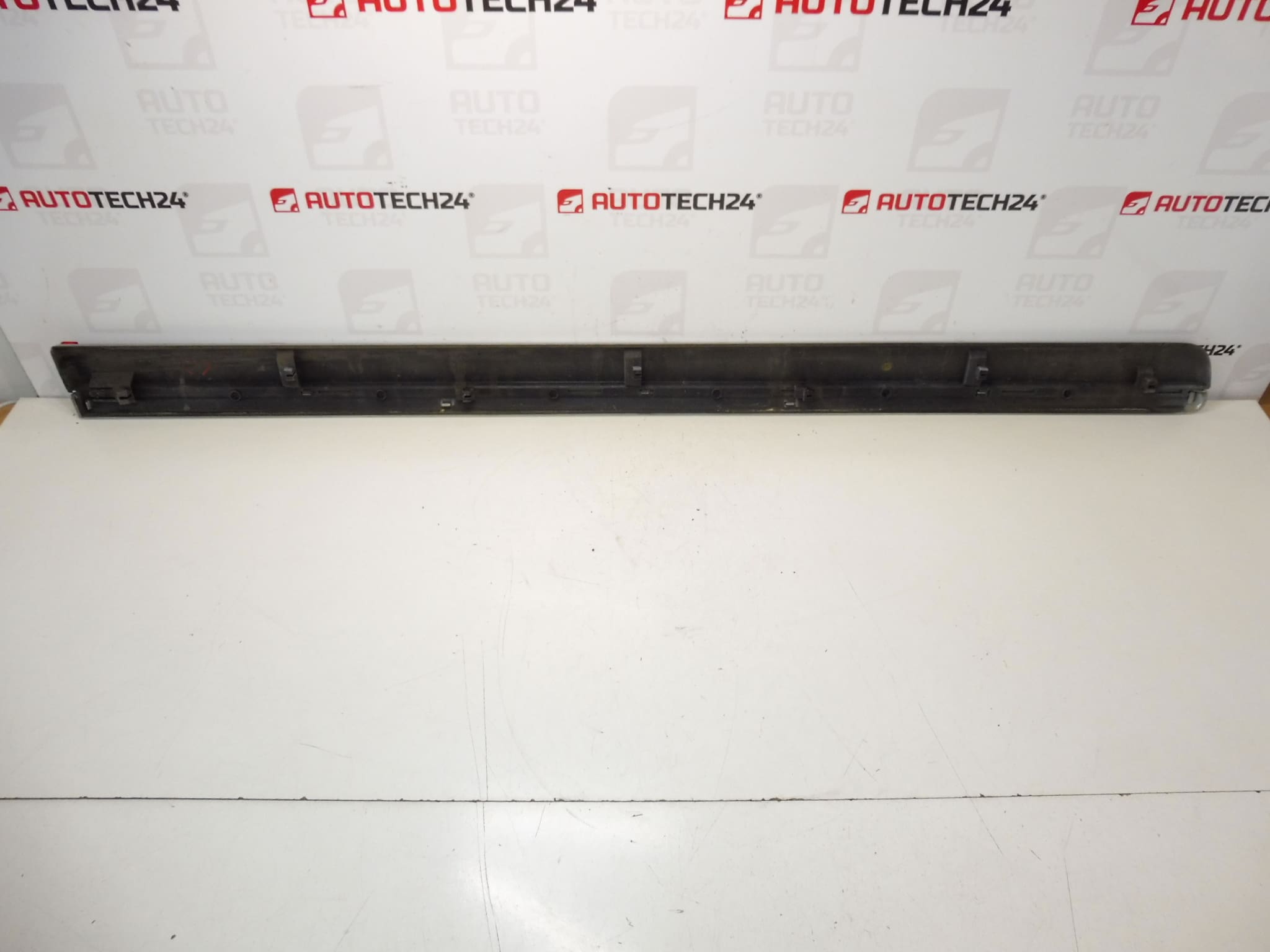 Lijeva lajsna stražnjih vrata za Citroën C8 / Peugeot 807 EZRC 1401029977 8546W2 - Slika 2