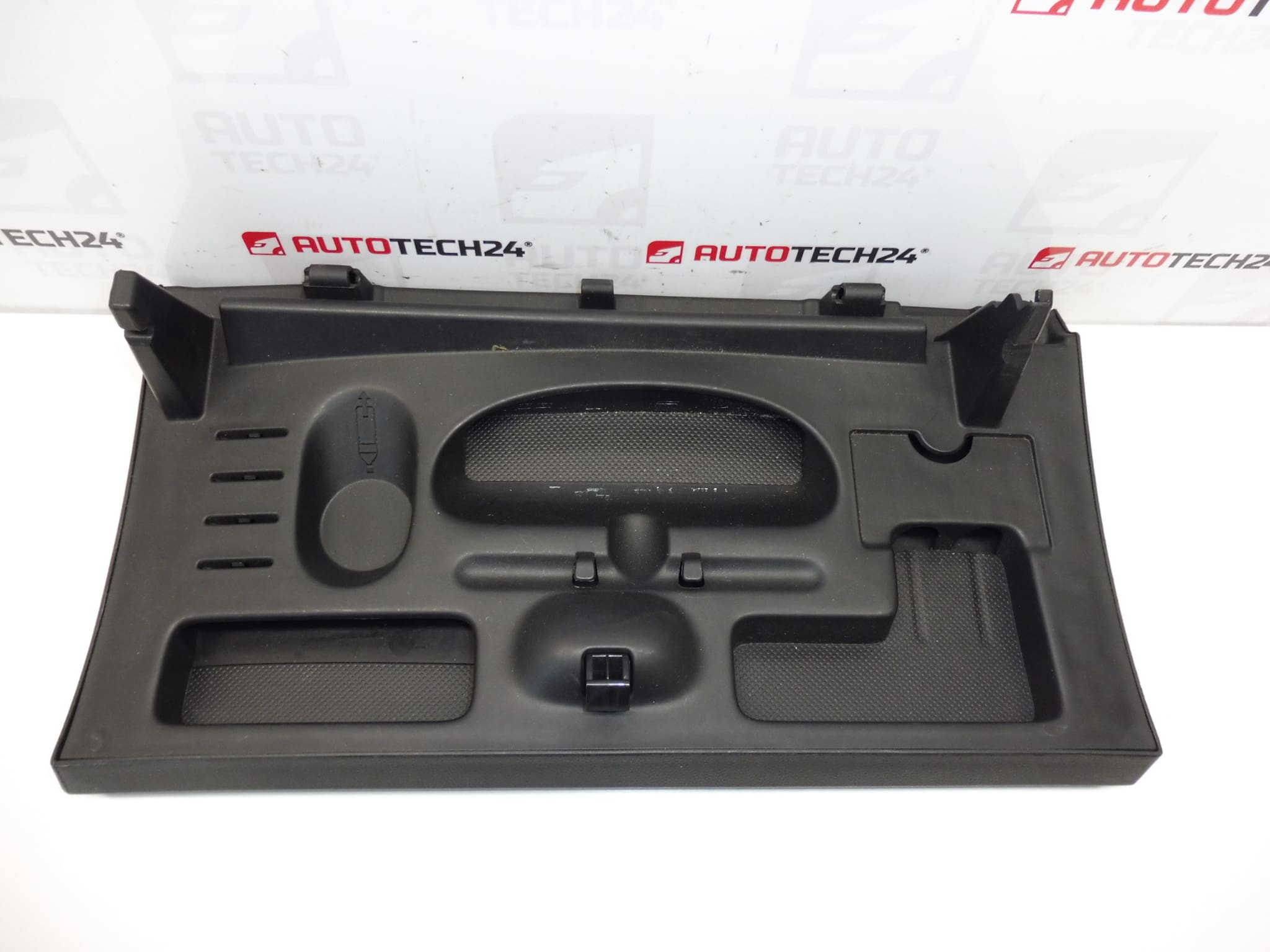 Bočni poklopac spremišta za Peugeot 308 8226LE - Slika 2