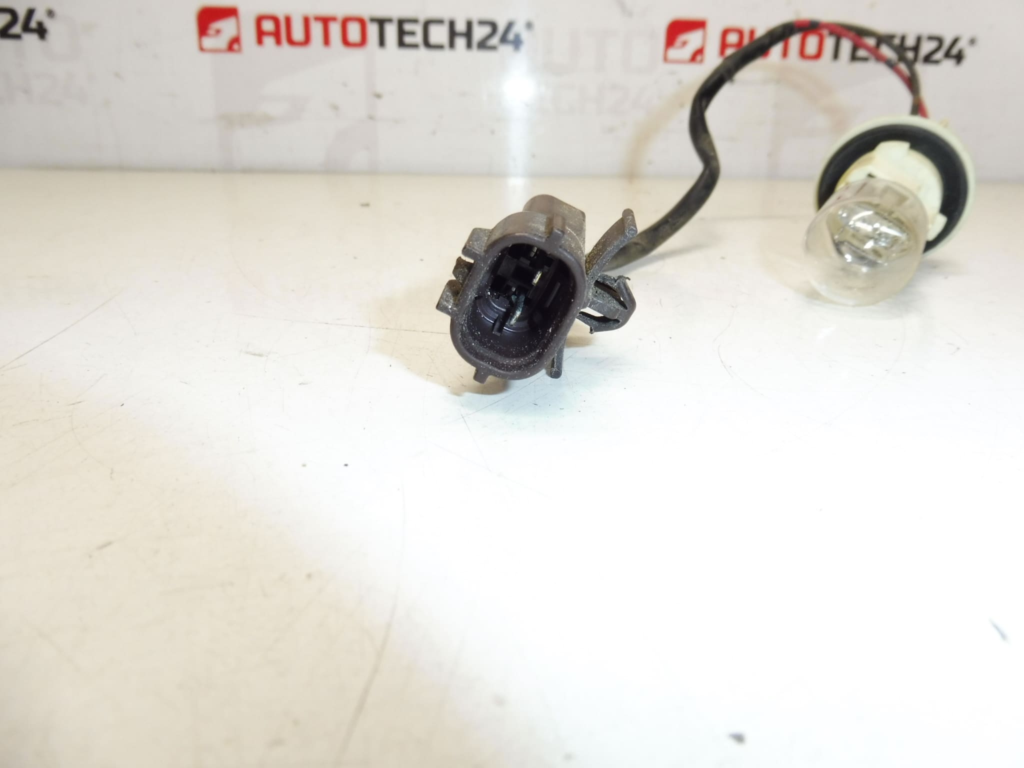 Citroën C-Crosser 621563 - Slika 2