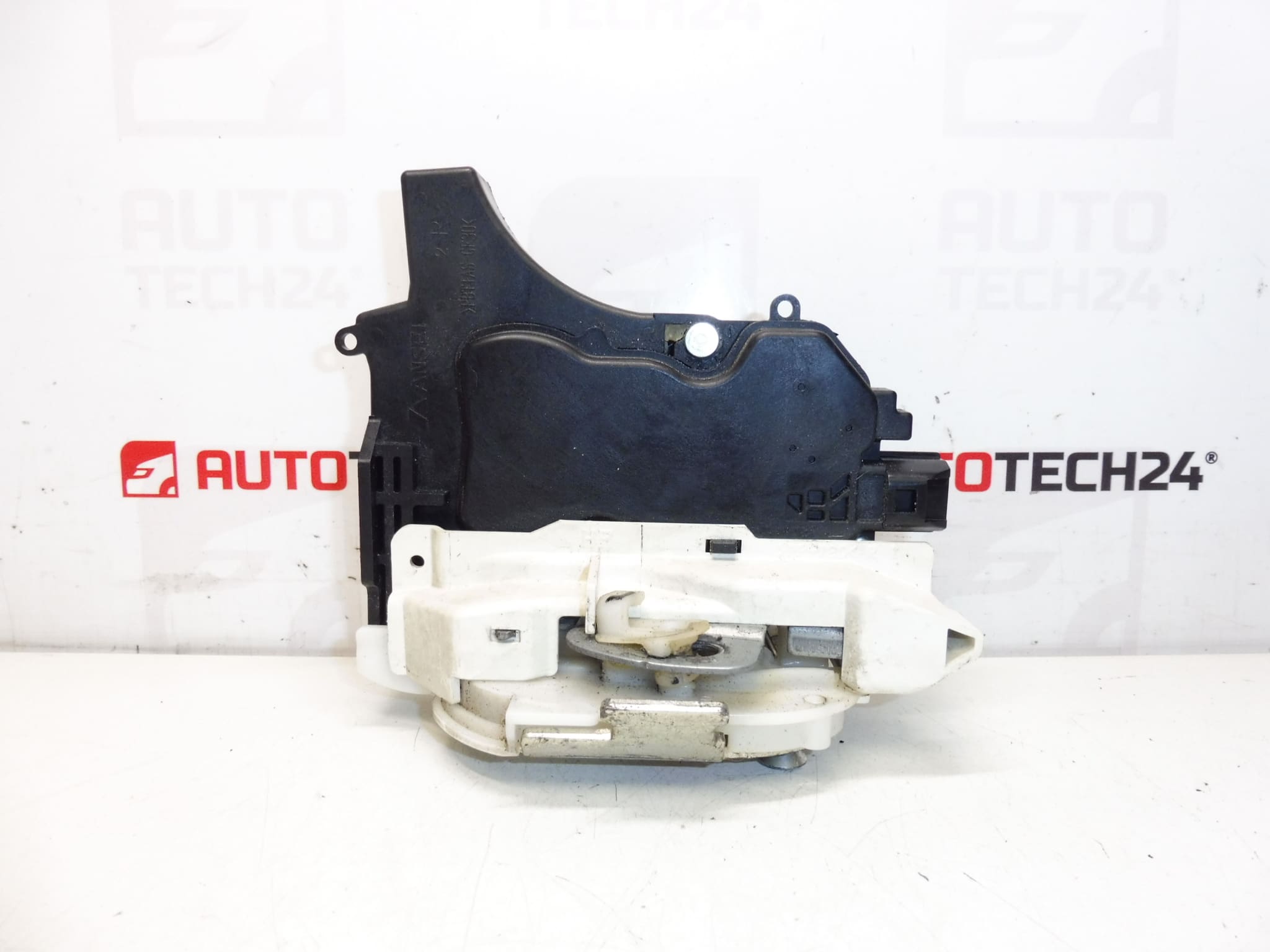 Citroën C-Crosser Peugeot 4007 9136CQ su desna ulazna vrata