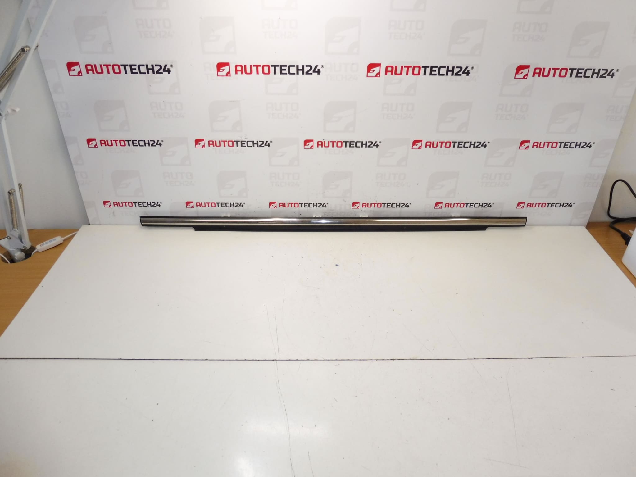 Lijeva ulazna vrata Citroen C-Crosser Peugeot 4007 9309p0